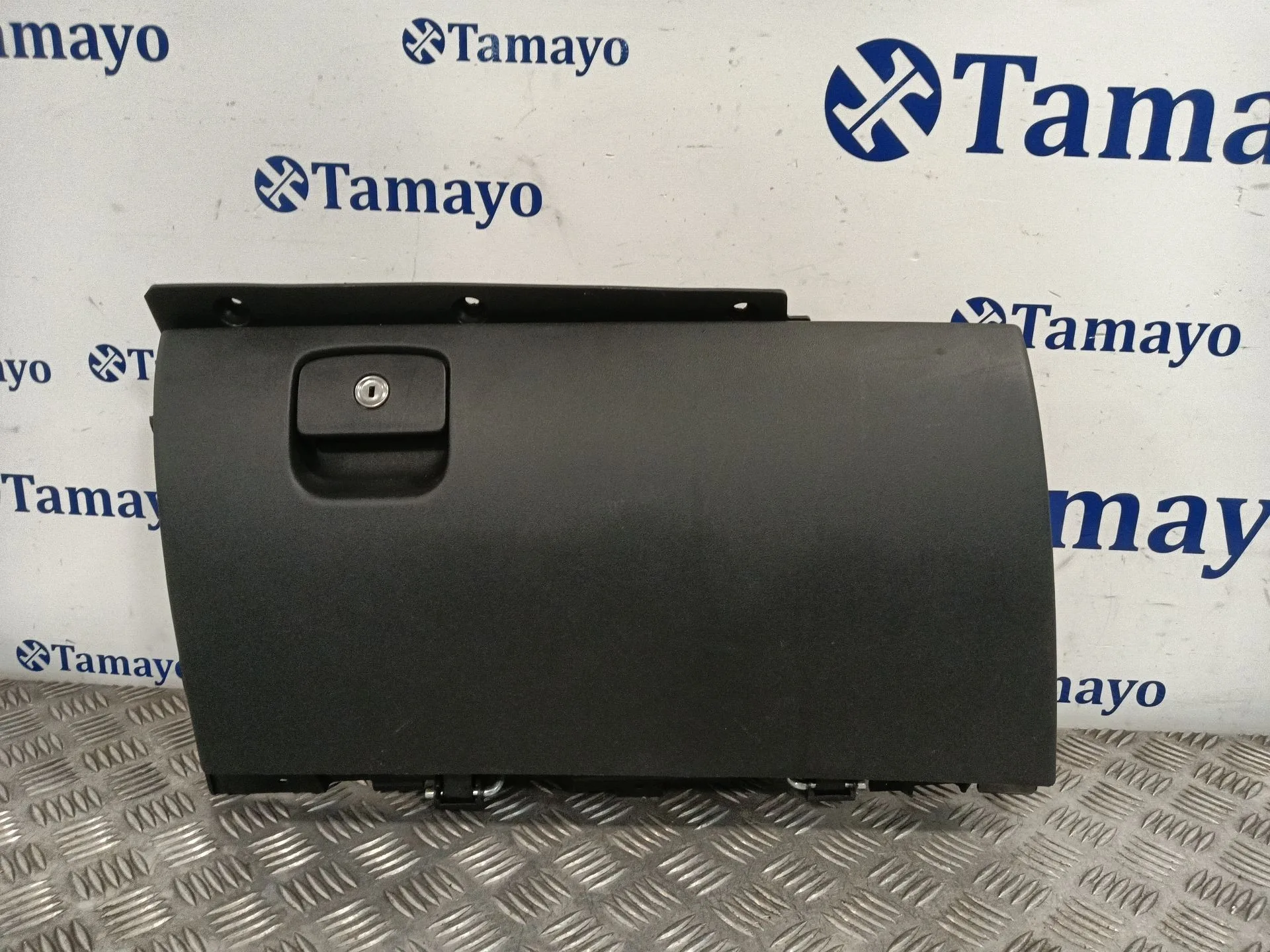 Guantera para Jaguar Xe (X760)