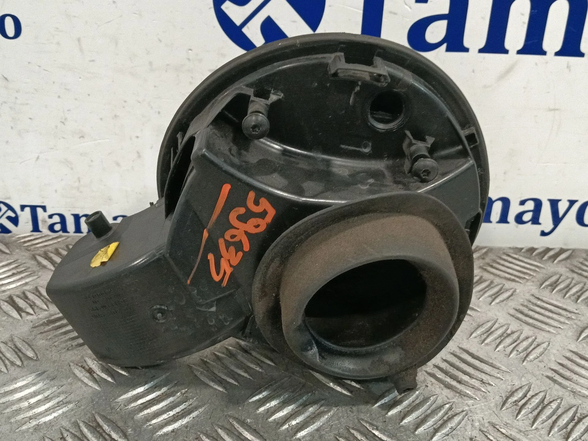 Tapa Exterior Combustible para Audi A1 (8X1, 8Xk)