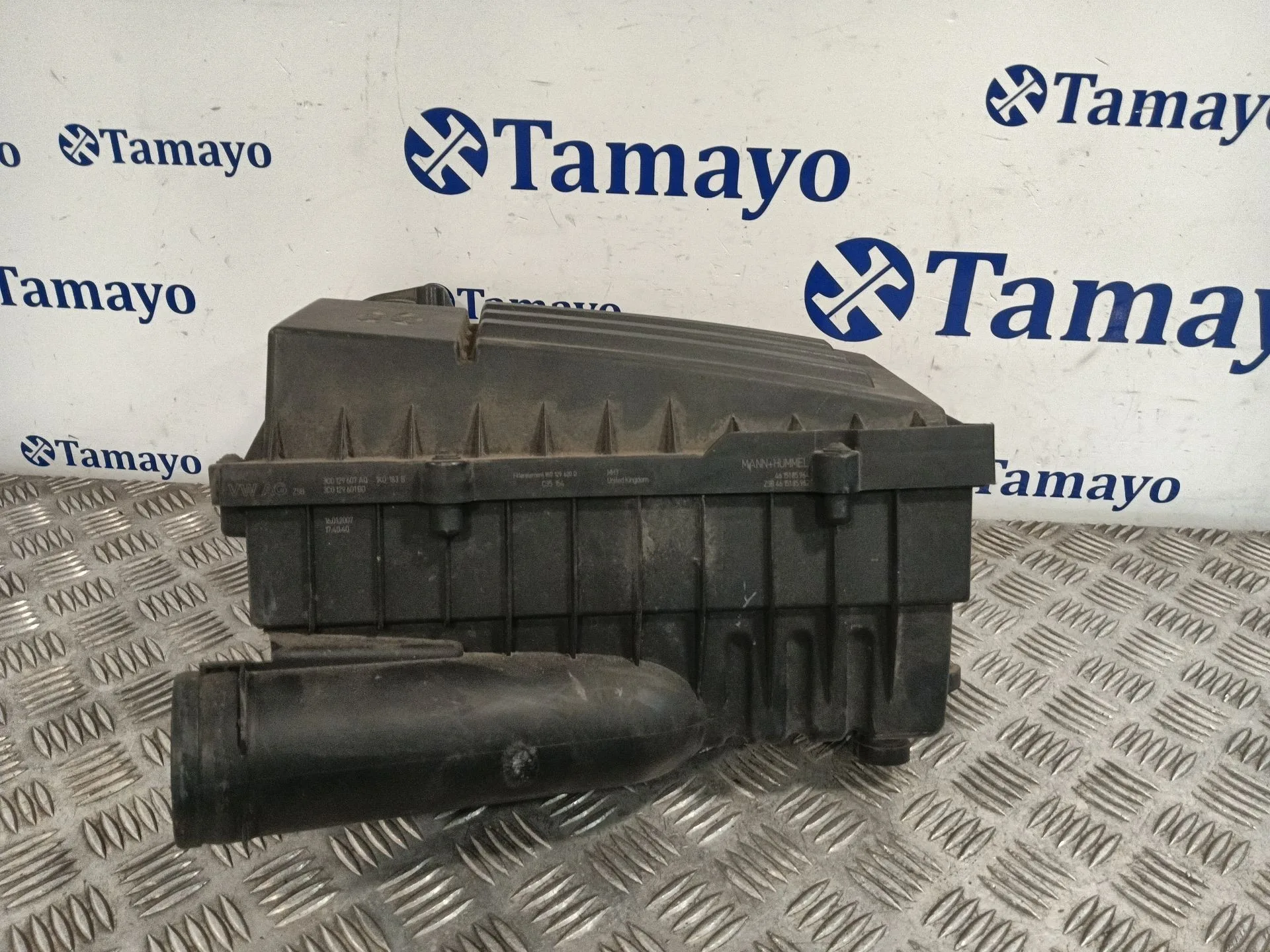 Carcasa Filtro Aire para Volkswagen Golf V (1K1)
