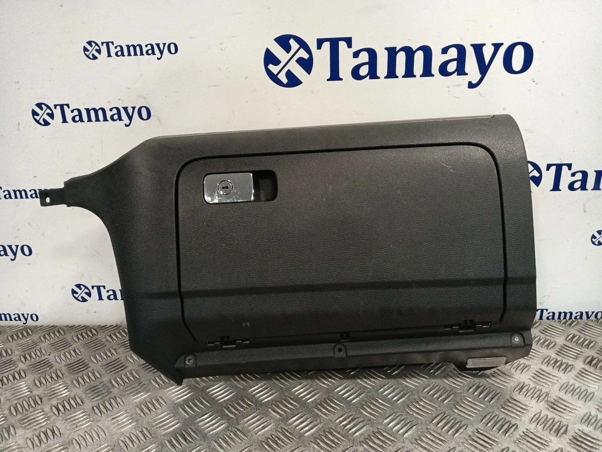 Guantera para Volkswagen Golf V (1K1)
