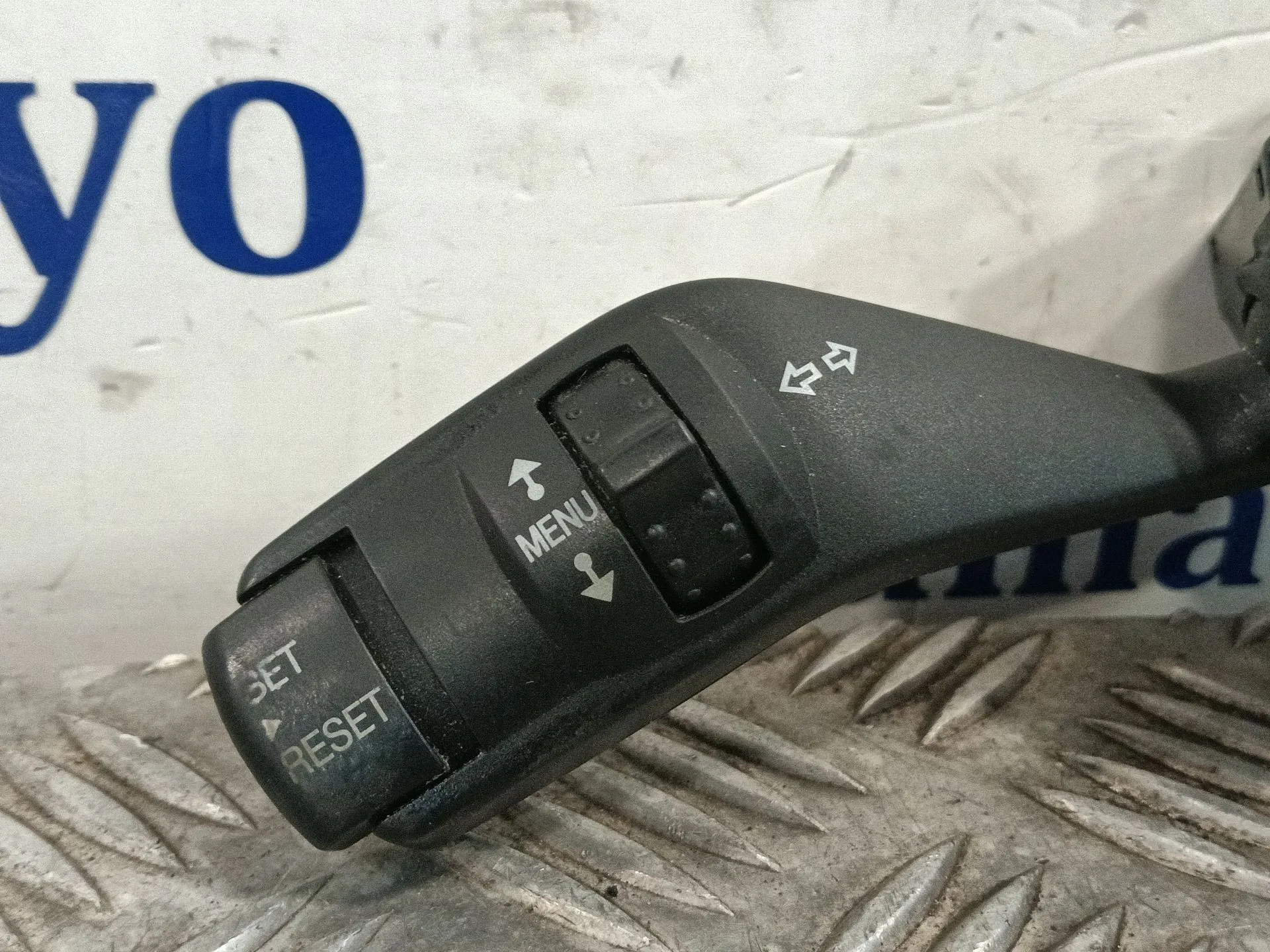 Mando Intermitentes para Ford Kuga I