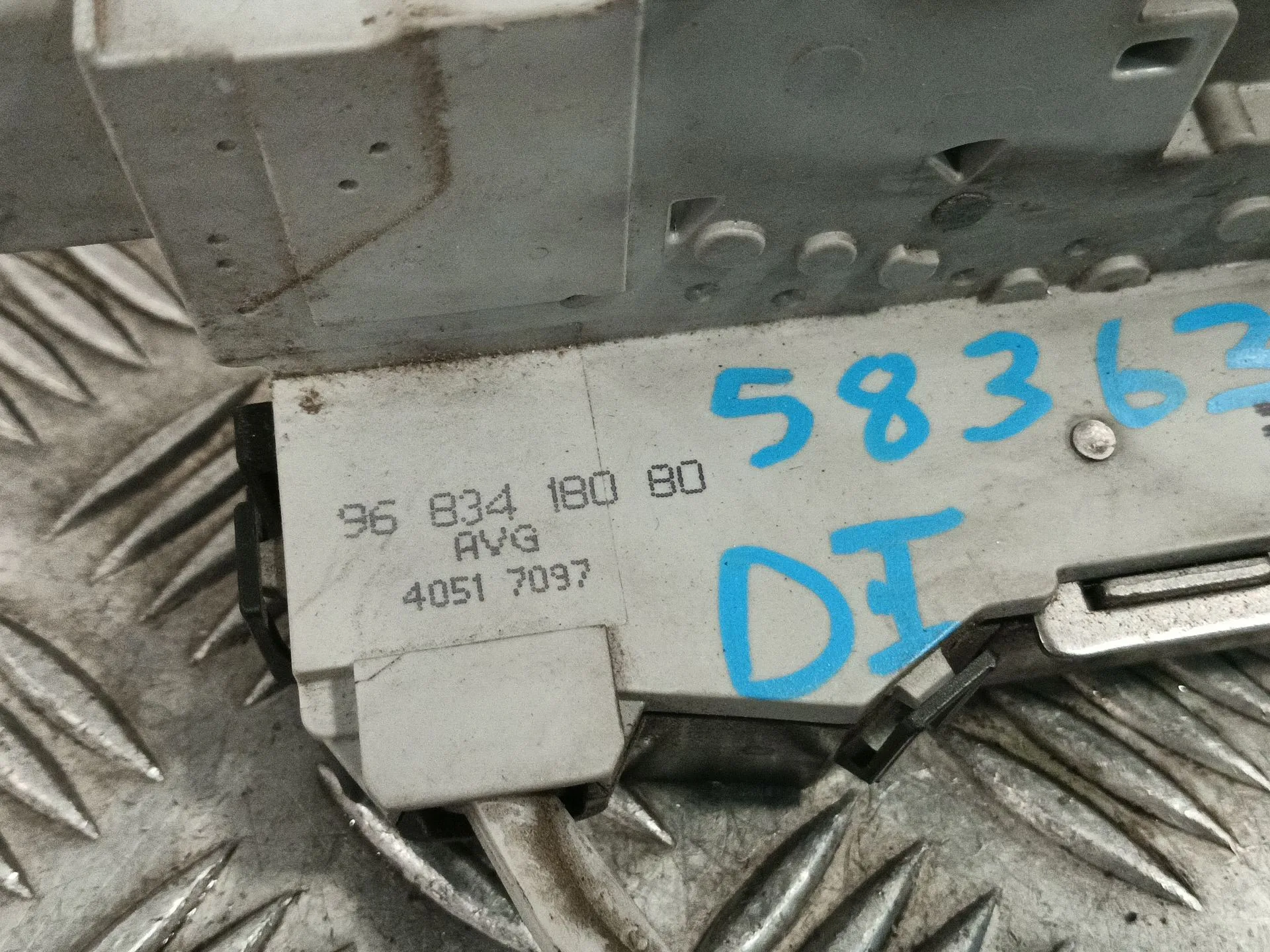 Cerradura Puerta Delantera Izquierda para Peugeot 407 Sw