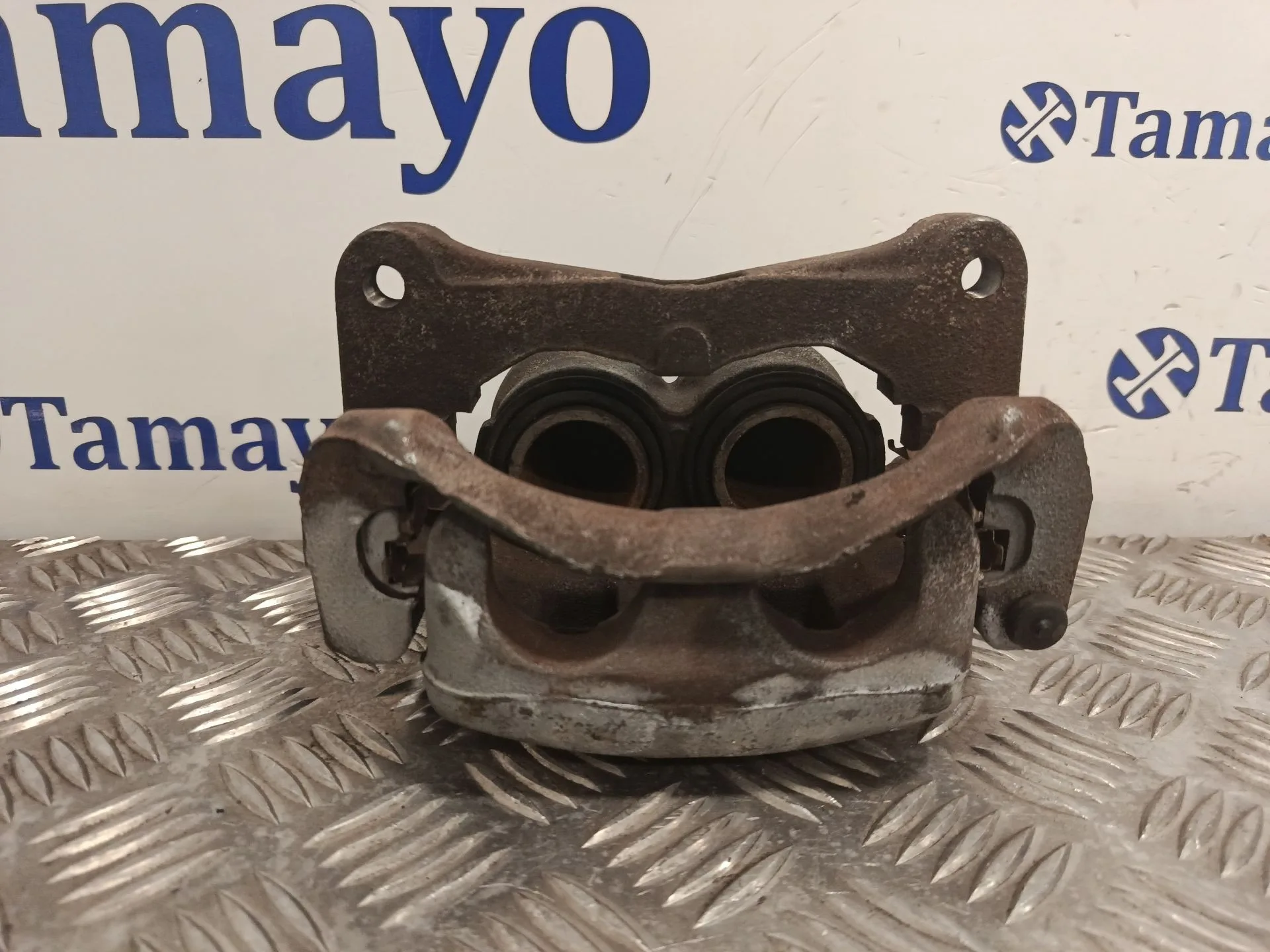 Pinza Freno Delantera Izquierda para Mitsubishi Montero (V60/V70)
