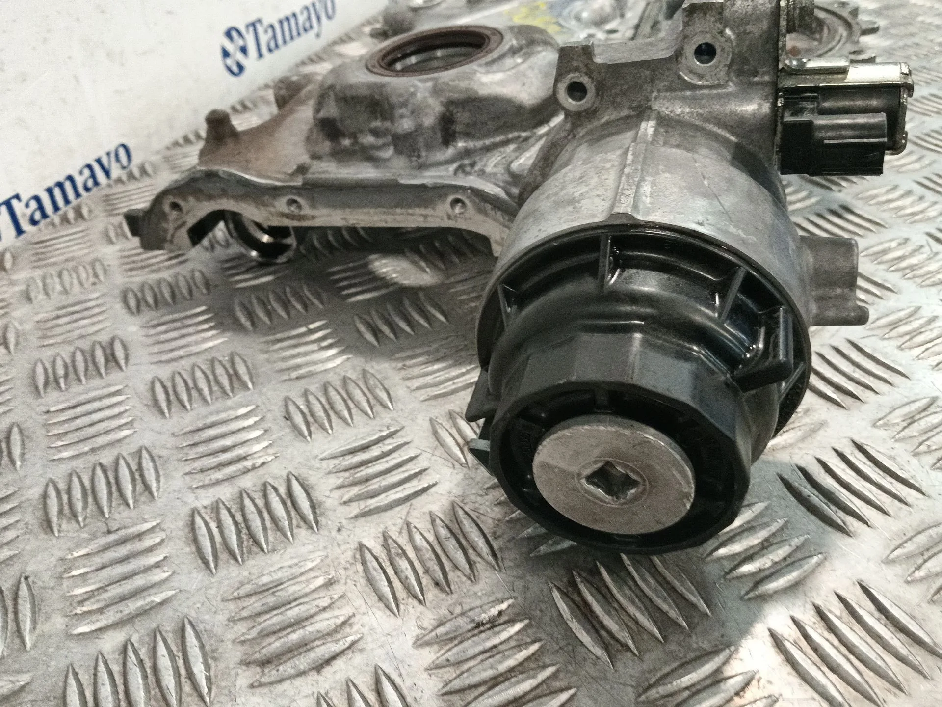 Tapa Distribucion para Toyota Avensis (T27)