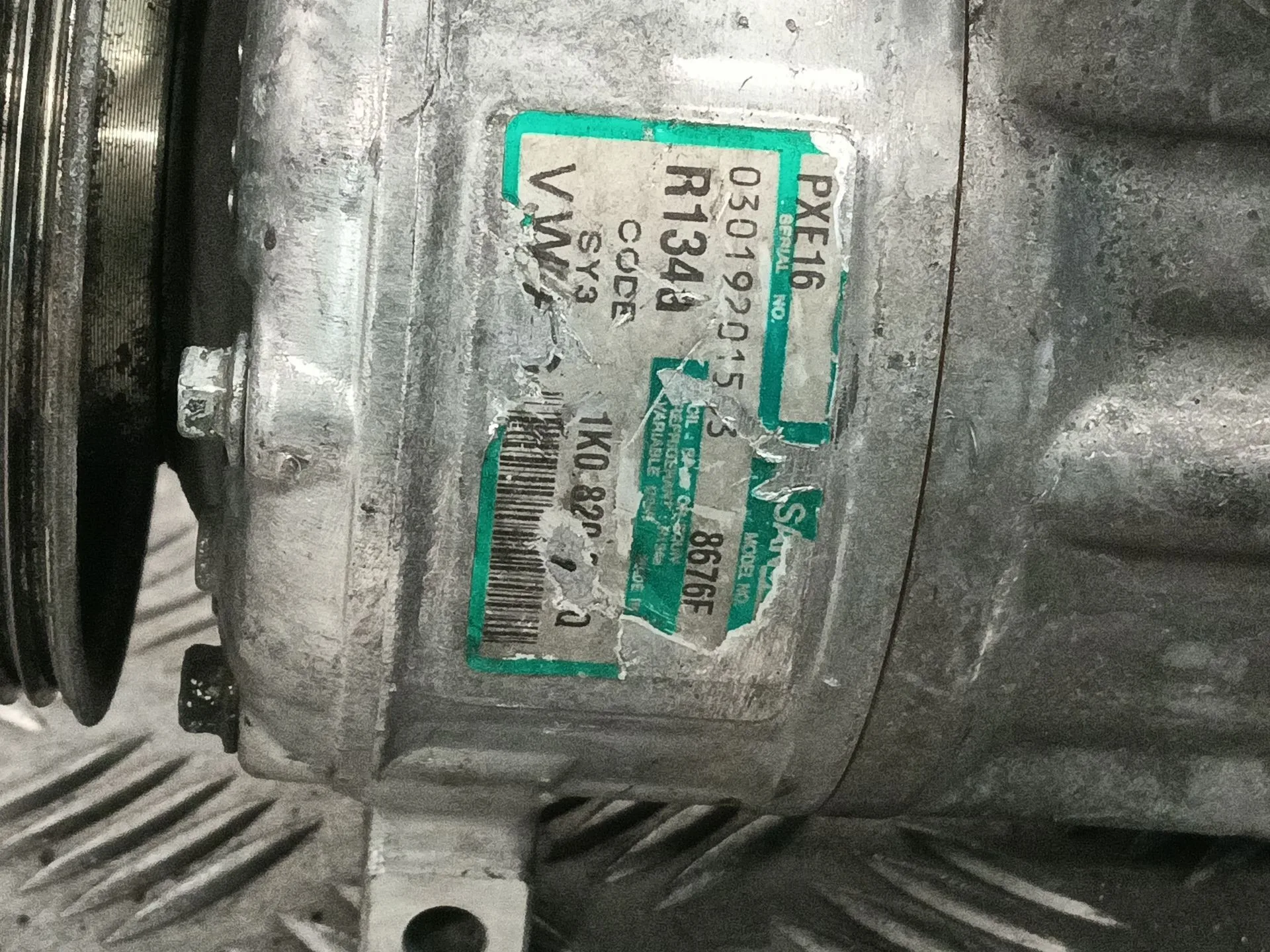 Compresor Aire Acondicionado para Volkswagen Golf V (1K1)