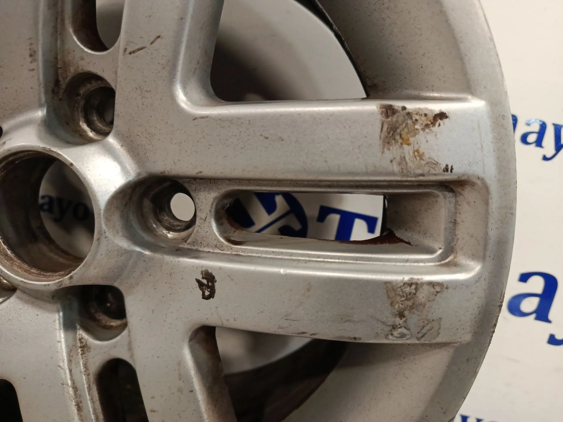 Llanta para Volkswagen Fox Hatchback (5Z1, 5Z3, 5Z4, 5Z5)