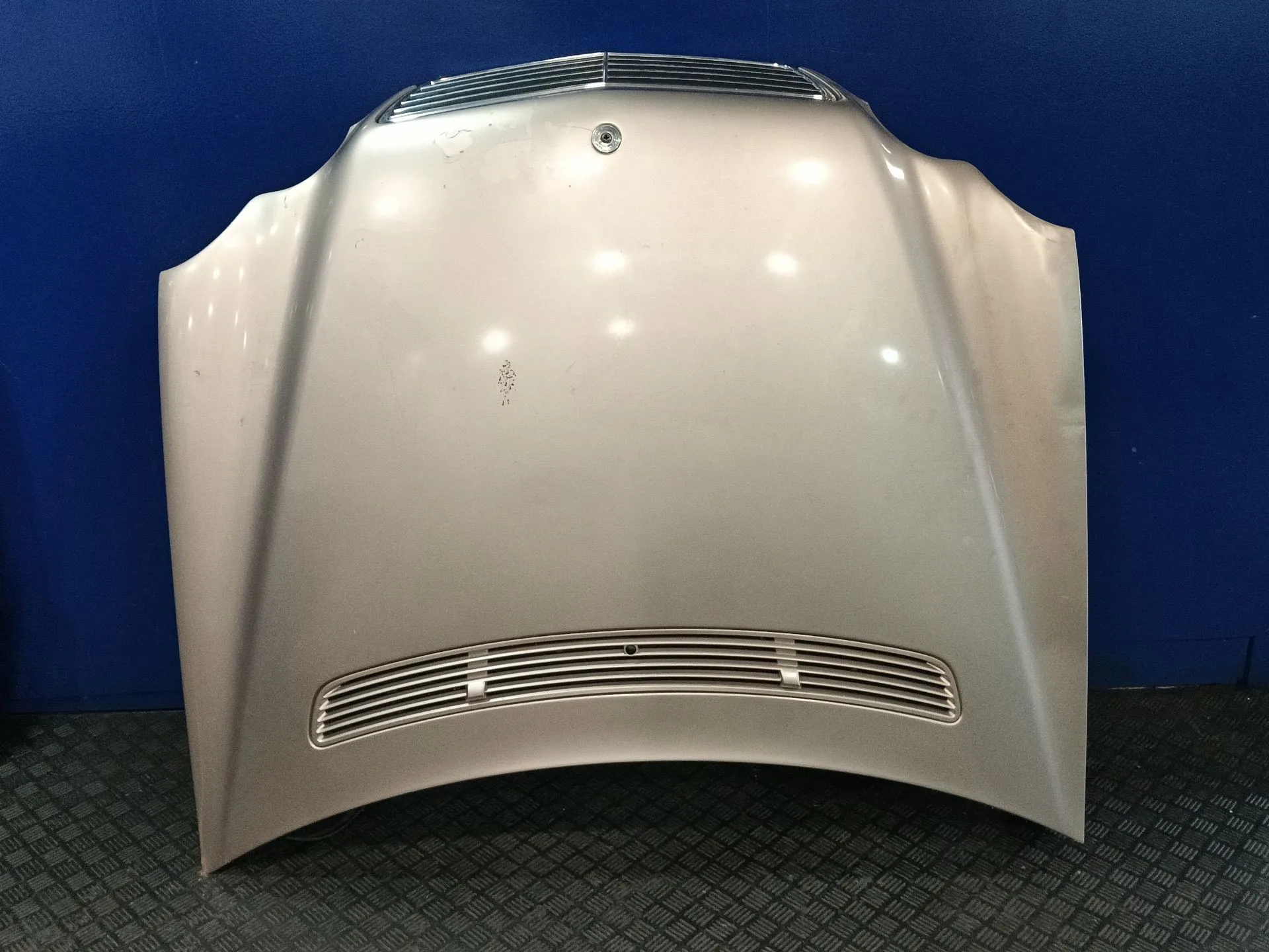 Capot para Mercedes-Benz Clase C (W203)
