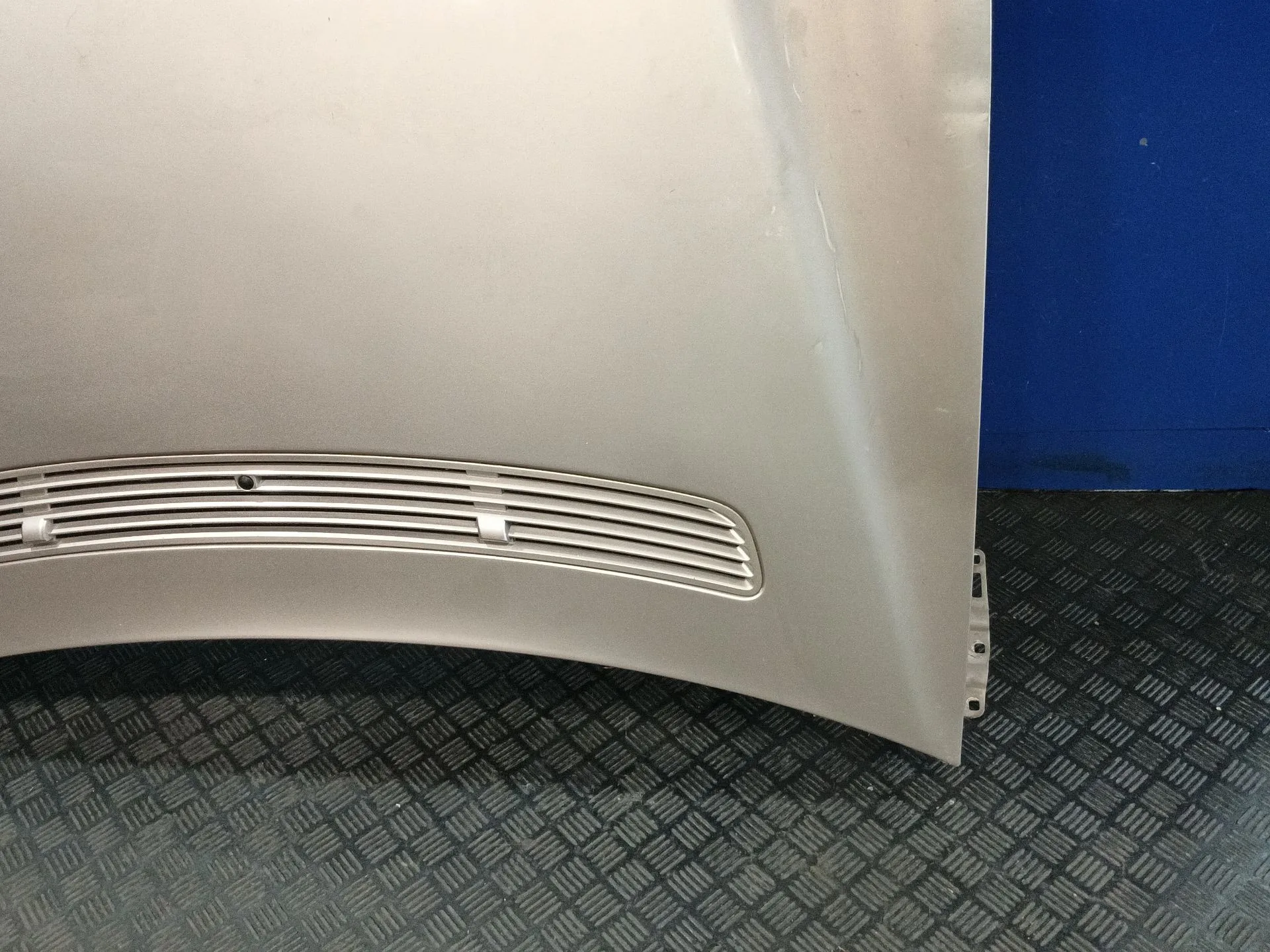 Capot para Mercedes-Benz Clase C (W203)