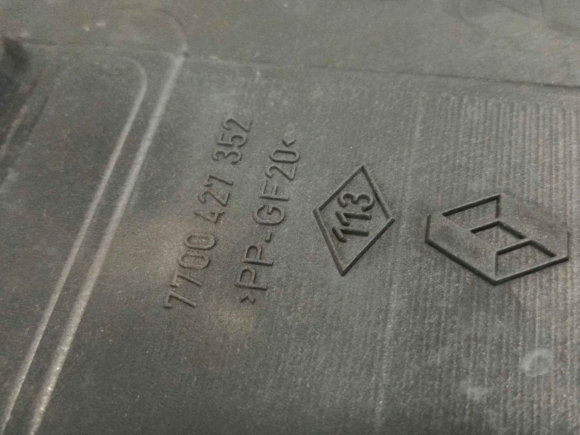 Aleron Trasero para Renault Clio Ii (Bb_, Cb_)