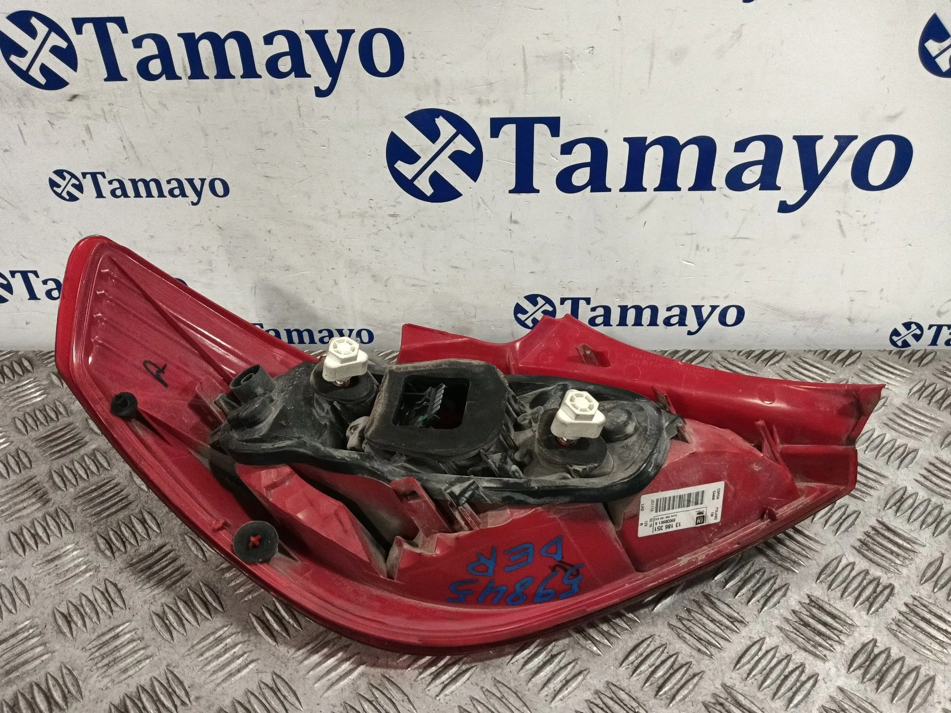 Piloto Trasero Derecho para Opel Corsa D (S07)