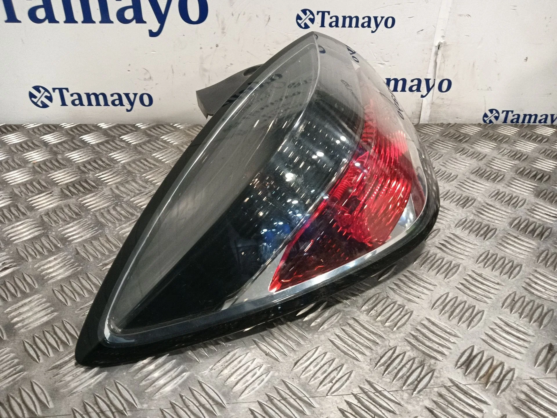Piloto Trasero Izquierdo para Opel Astra H Gtc (A04)