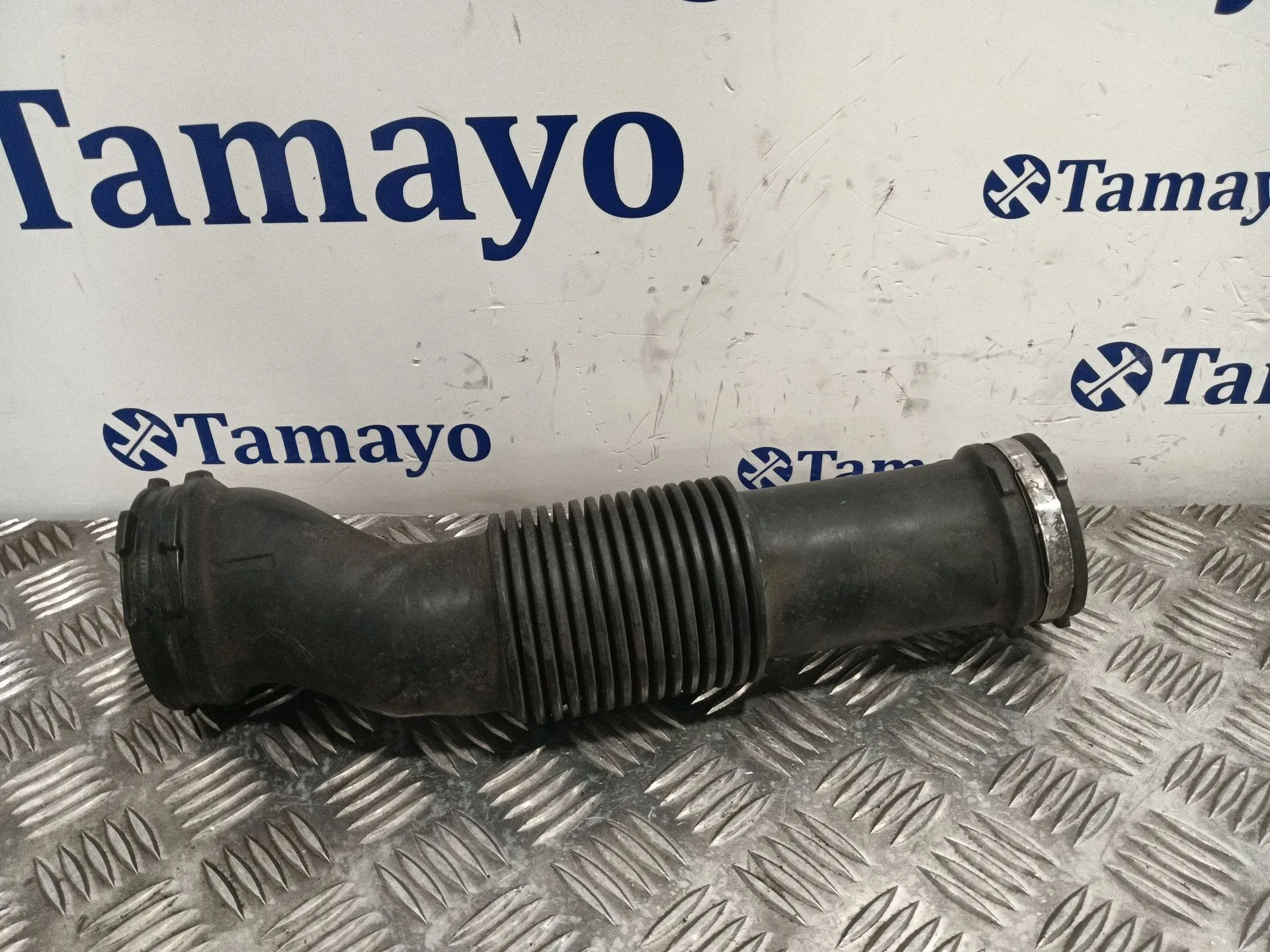 Tubo para Jaguar Xe (X760)
