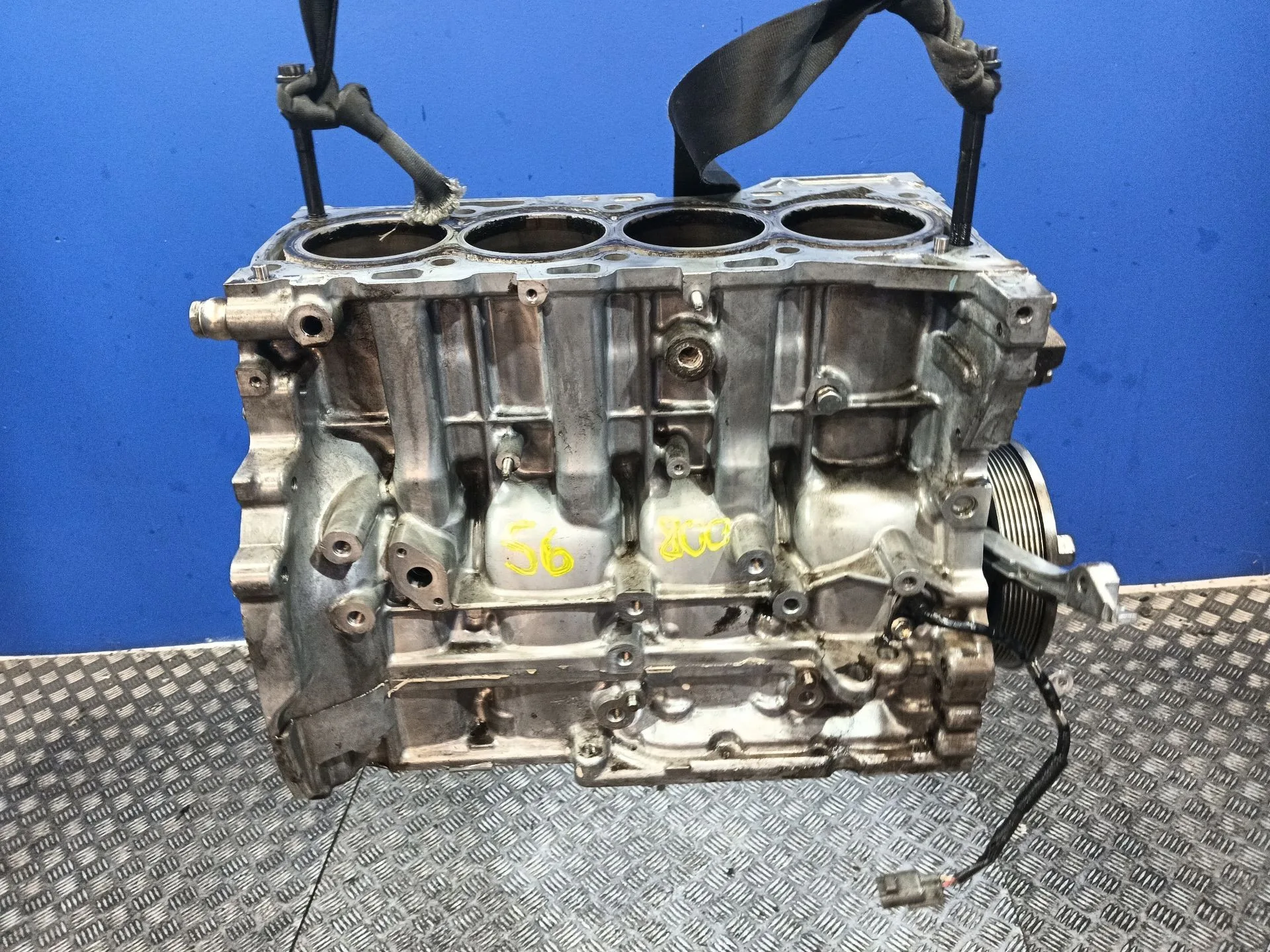 Bloque para Toyota Avensis (T27)
