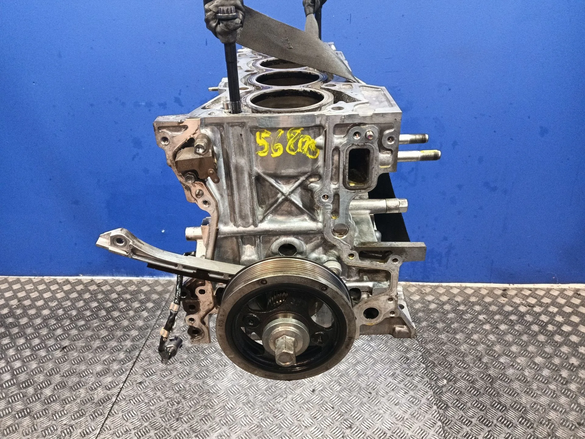 Bloque para Toyota Avensis (T27)
