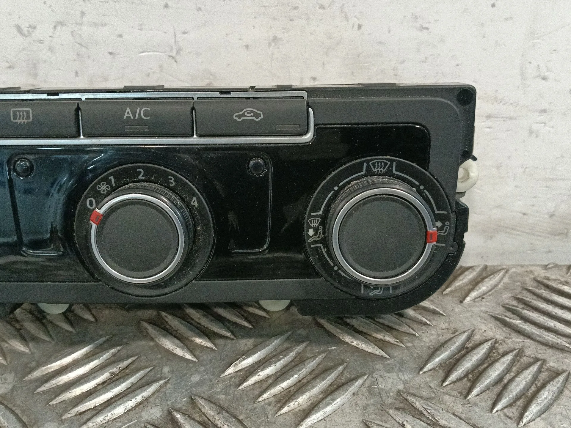 Mando Climatizador para Volkswagen Caddy Iv Monospace (Sab, Saj)