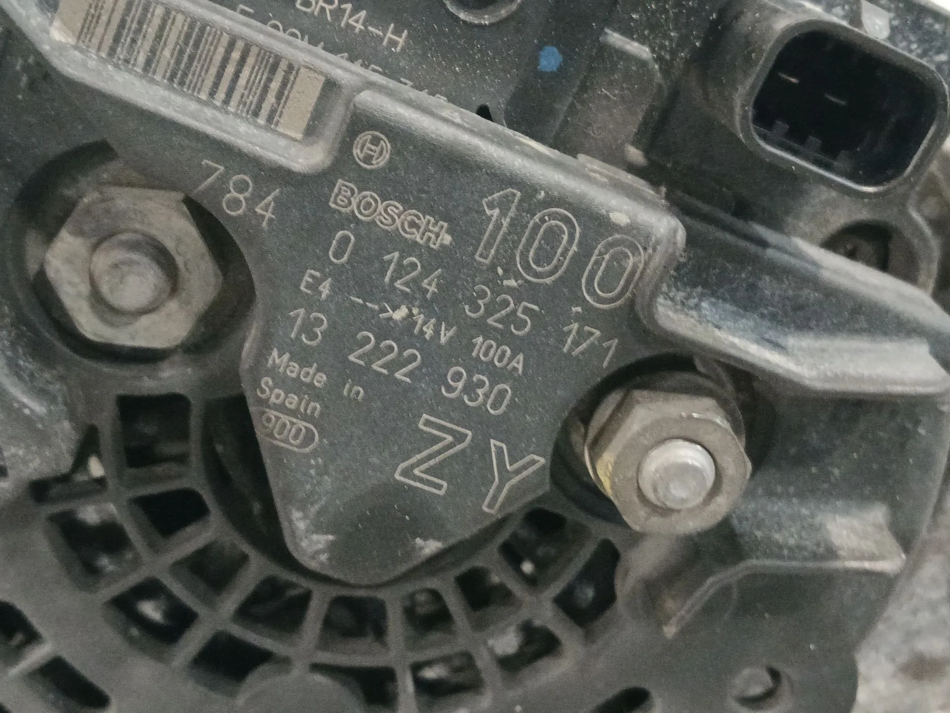 Alternador para Opel Corsa D
