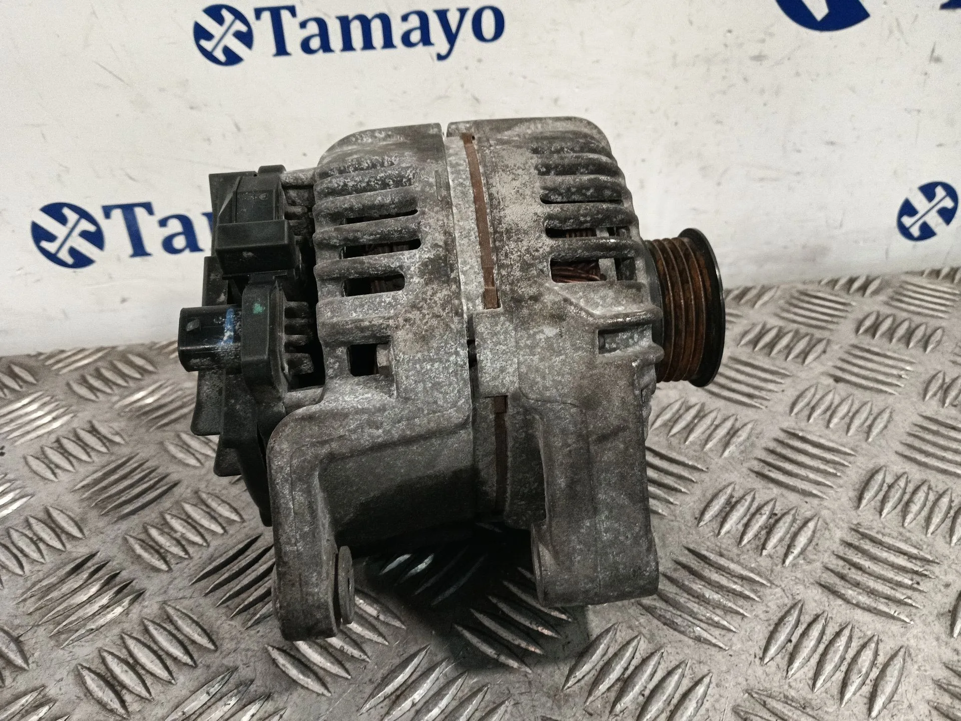 Alternador para Opel Corsa D