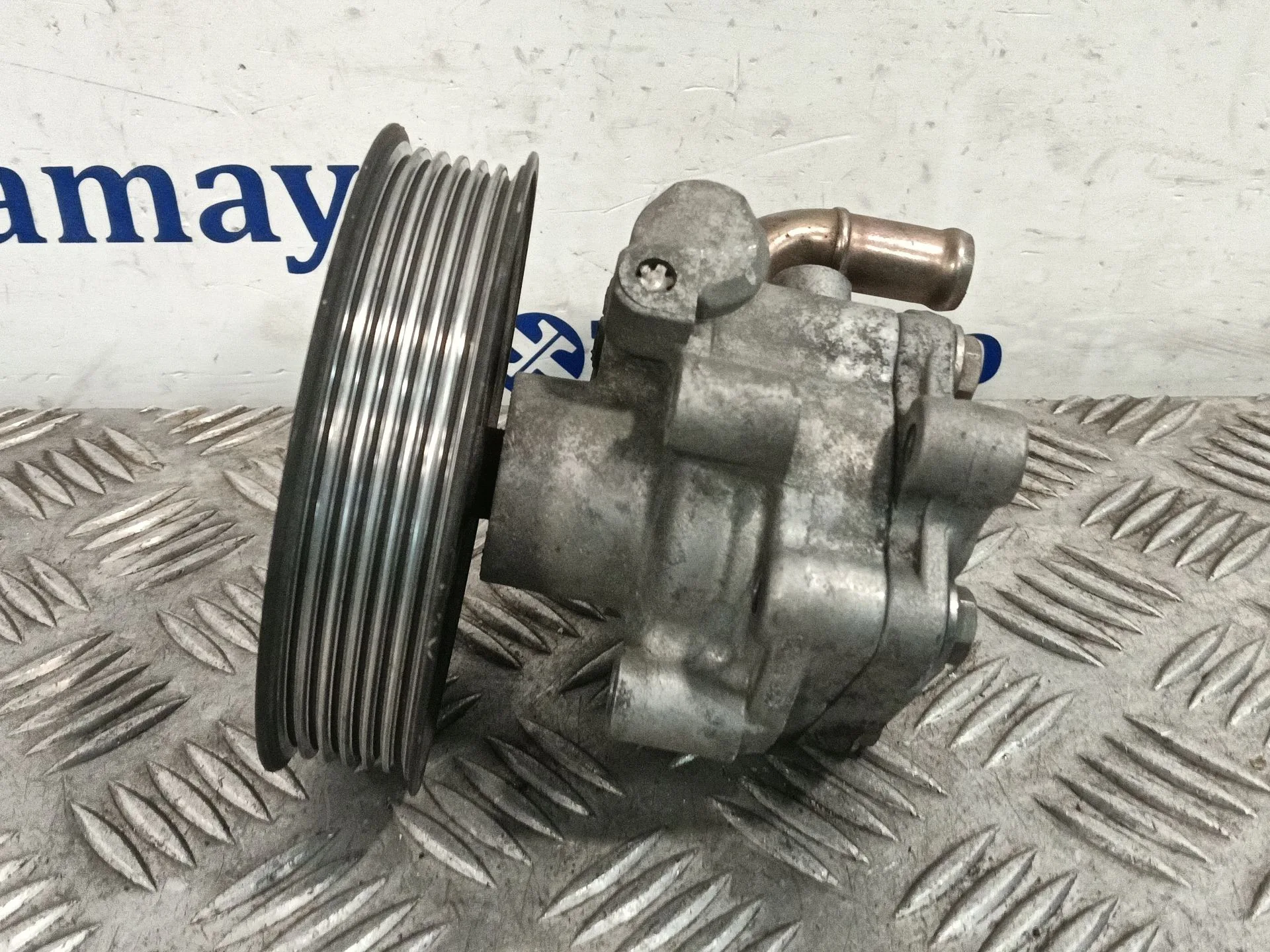 Bomba Direccion para Volkswagen Golf Iv (1J1)
