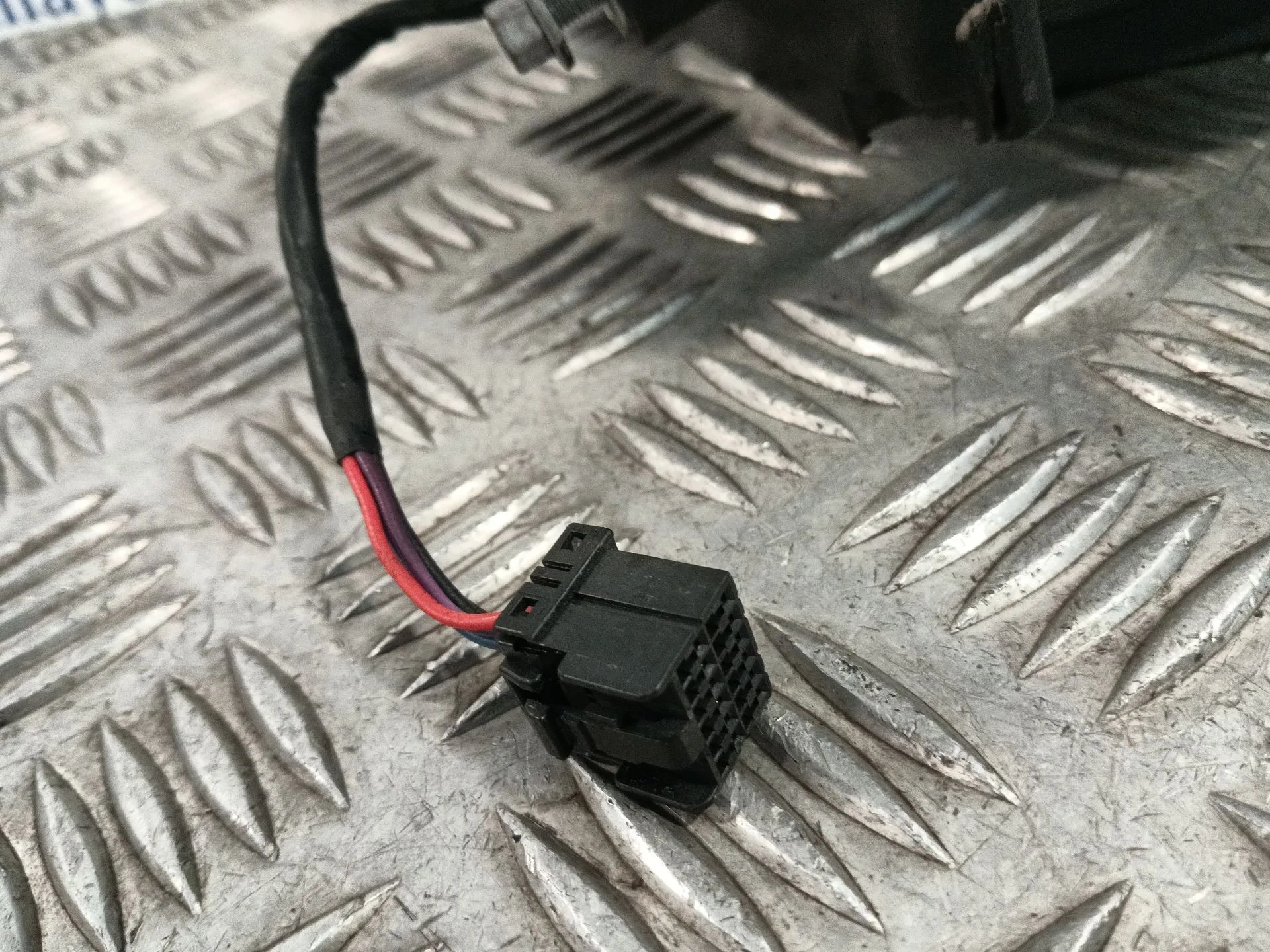 Retrovisor Izquierdo para Jeep Compass (Mk49)