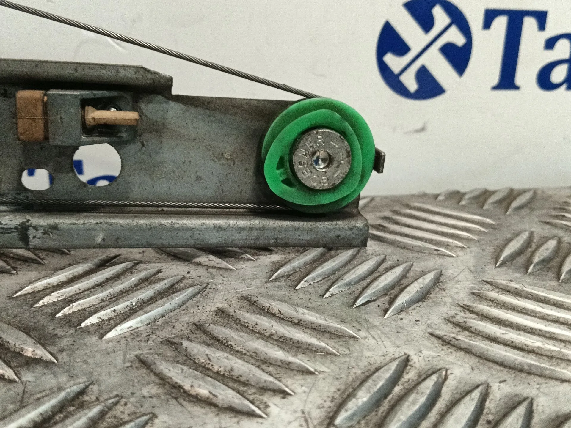 Elevalunas Delantero Derecho para Volkswagen Crafter Caja Cerrada