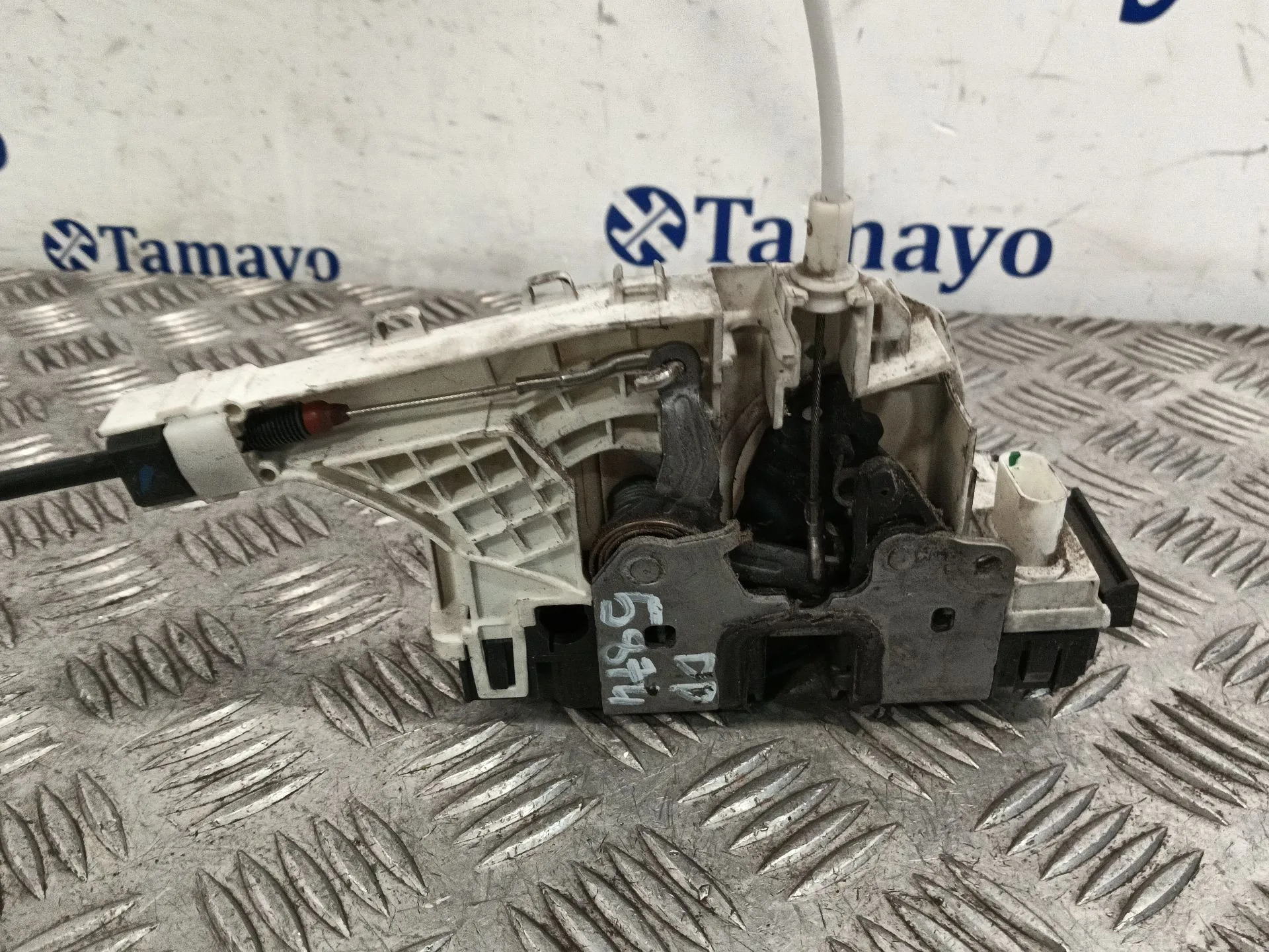 Cerradura Puerta Delantera Derecha para Volkswagen Crafter Caja Cerrada