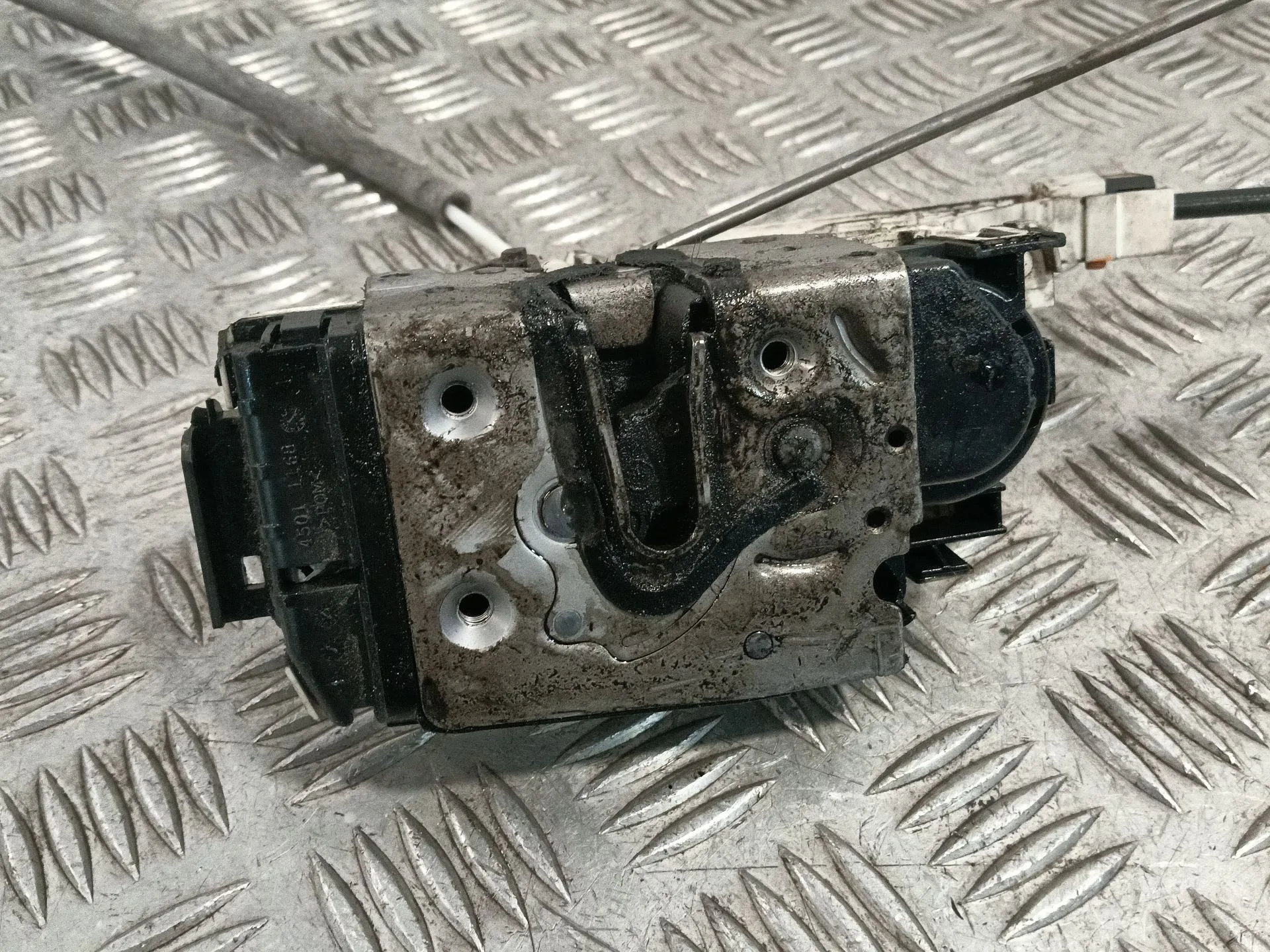 Cerradura Puerta Delantera Izquierda para Volkswagen Crafter Caja Cerrada