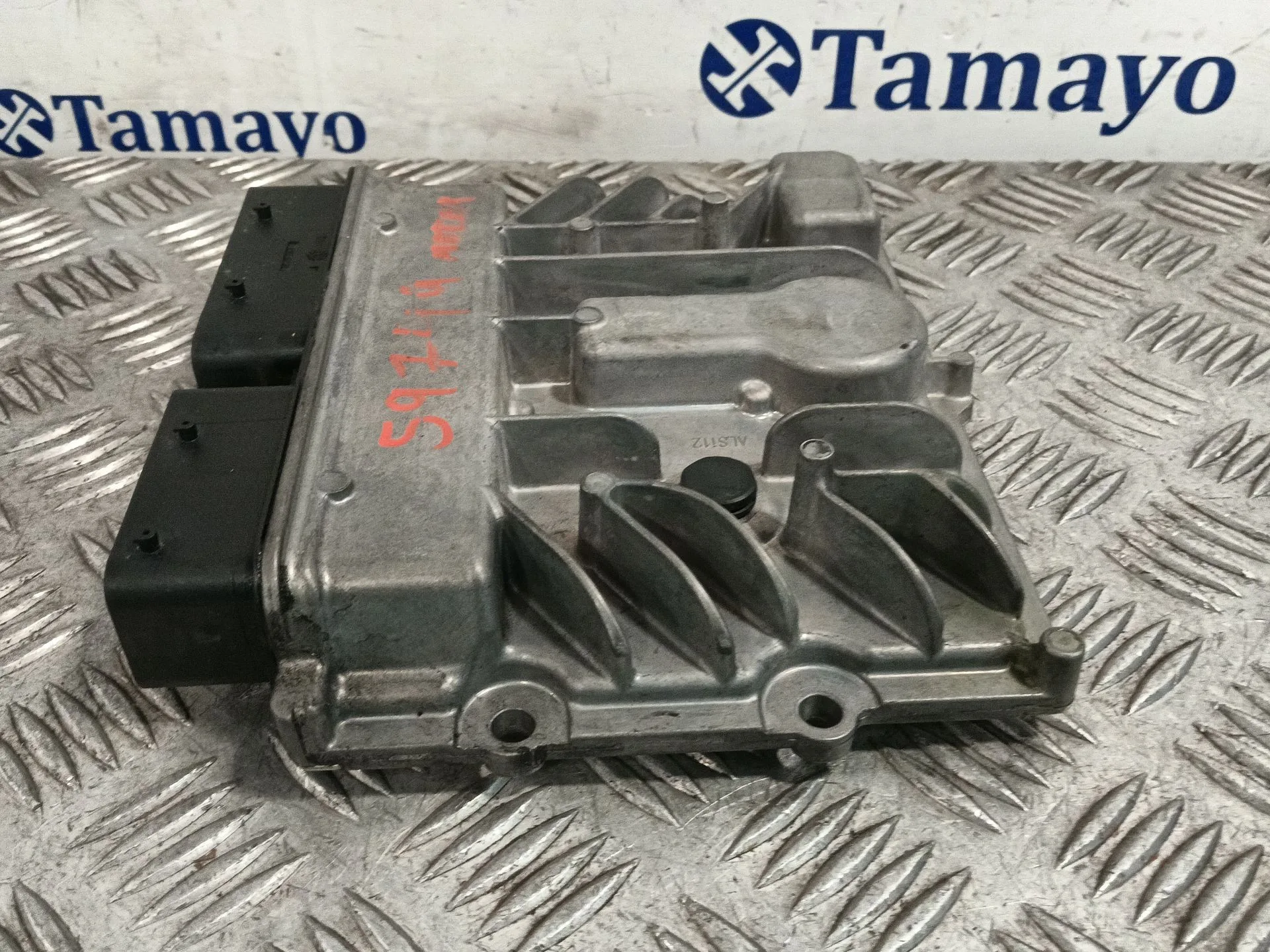 Centralita Motor Uce para Chevrolet Cruze Hatchback (J305)