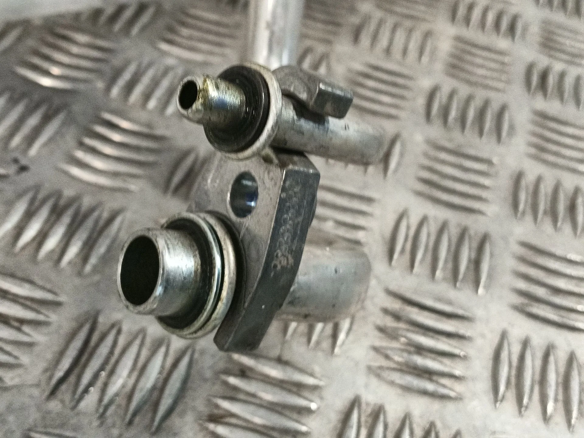 Tubos Aire Acondicionado para Ford Transit Connect V408 Furgoneta/Monovolumen