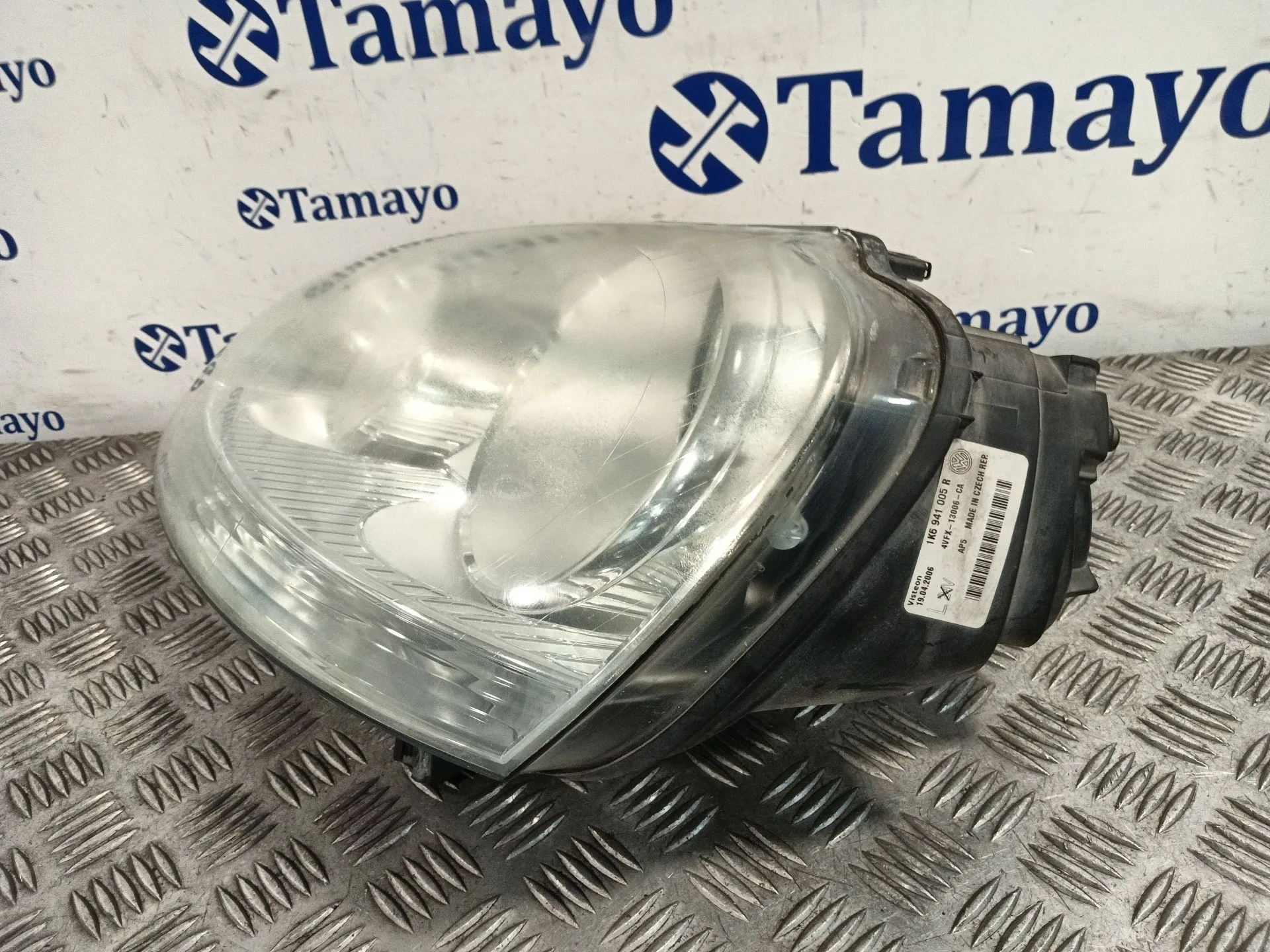 Faro Izquierdo para Volkswagen Golf V (1K1)