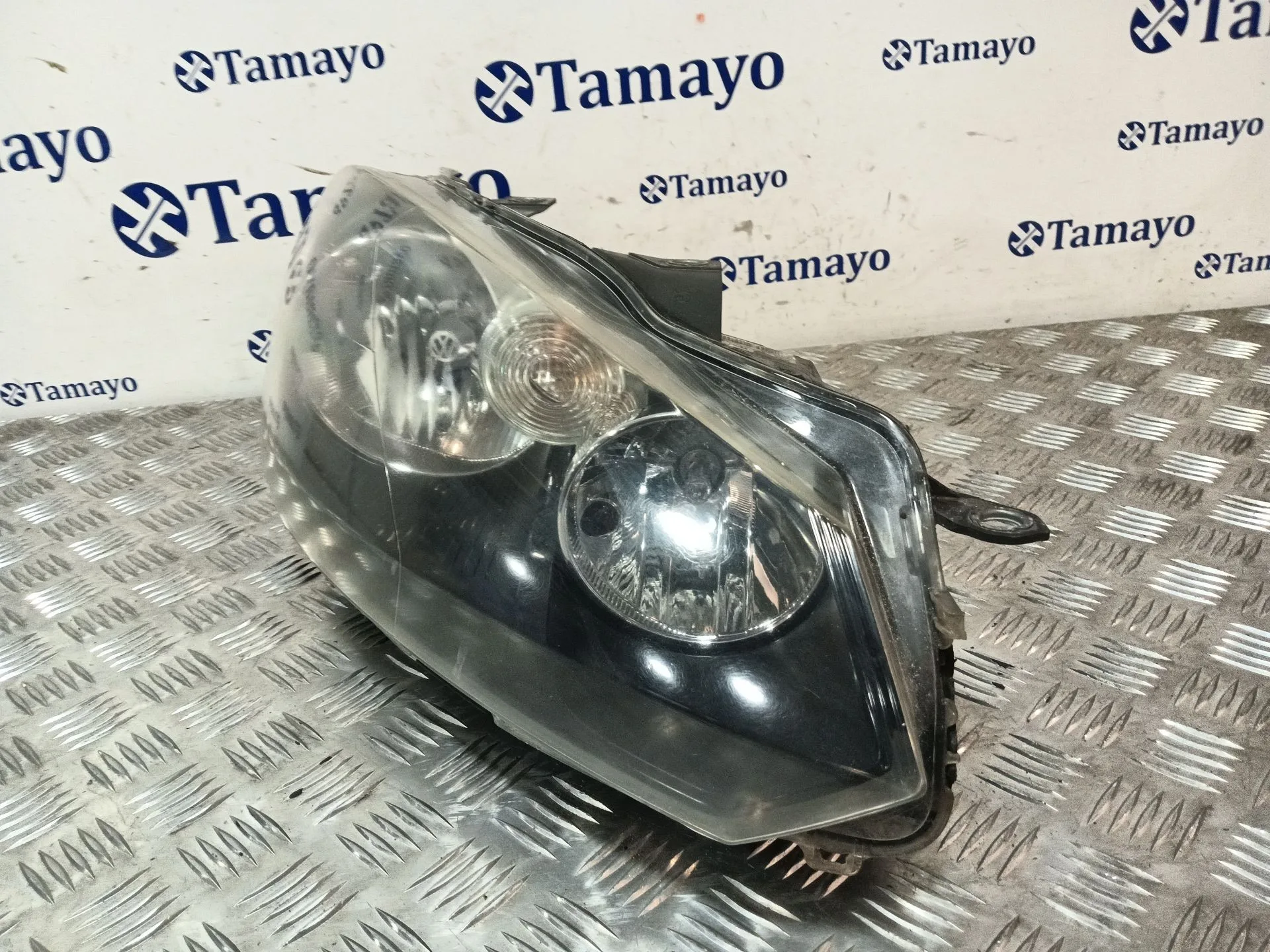 Faro Derecho para Volkswagen Golf Vi (5K1)