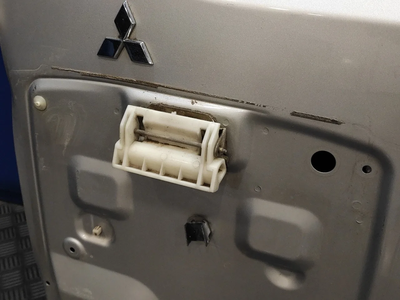 Porton Trasero para Mitsubishi Pajero