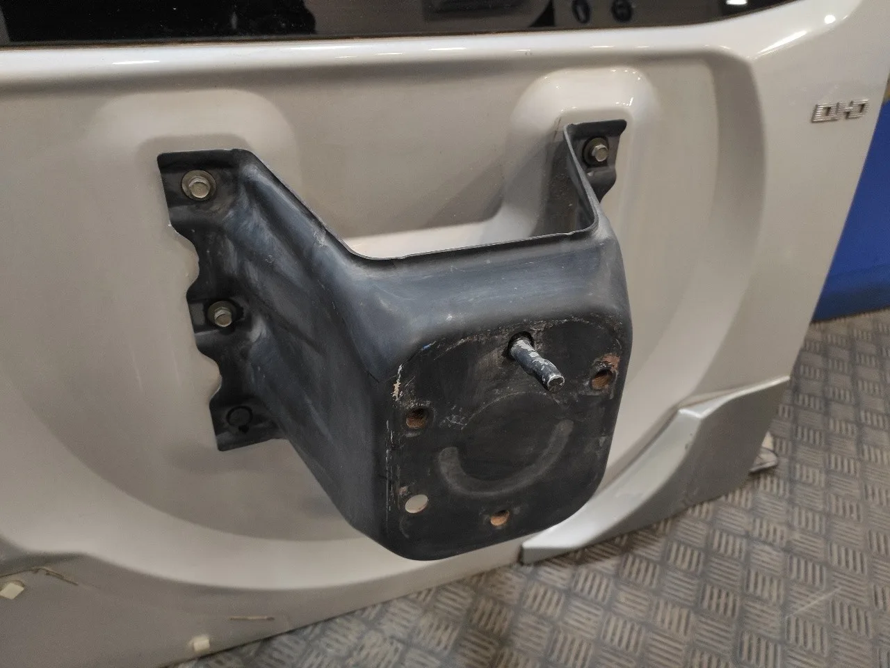 Porton Trasero para Mitsubishi Pajero