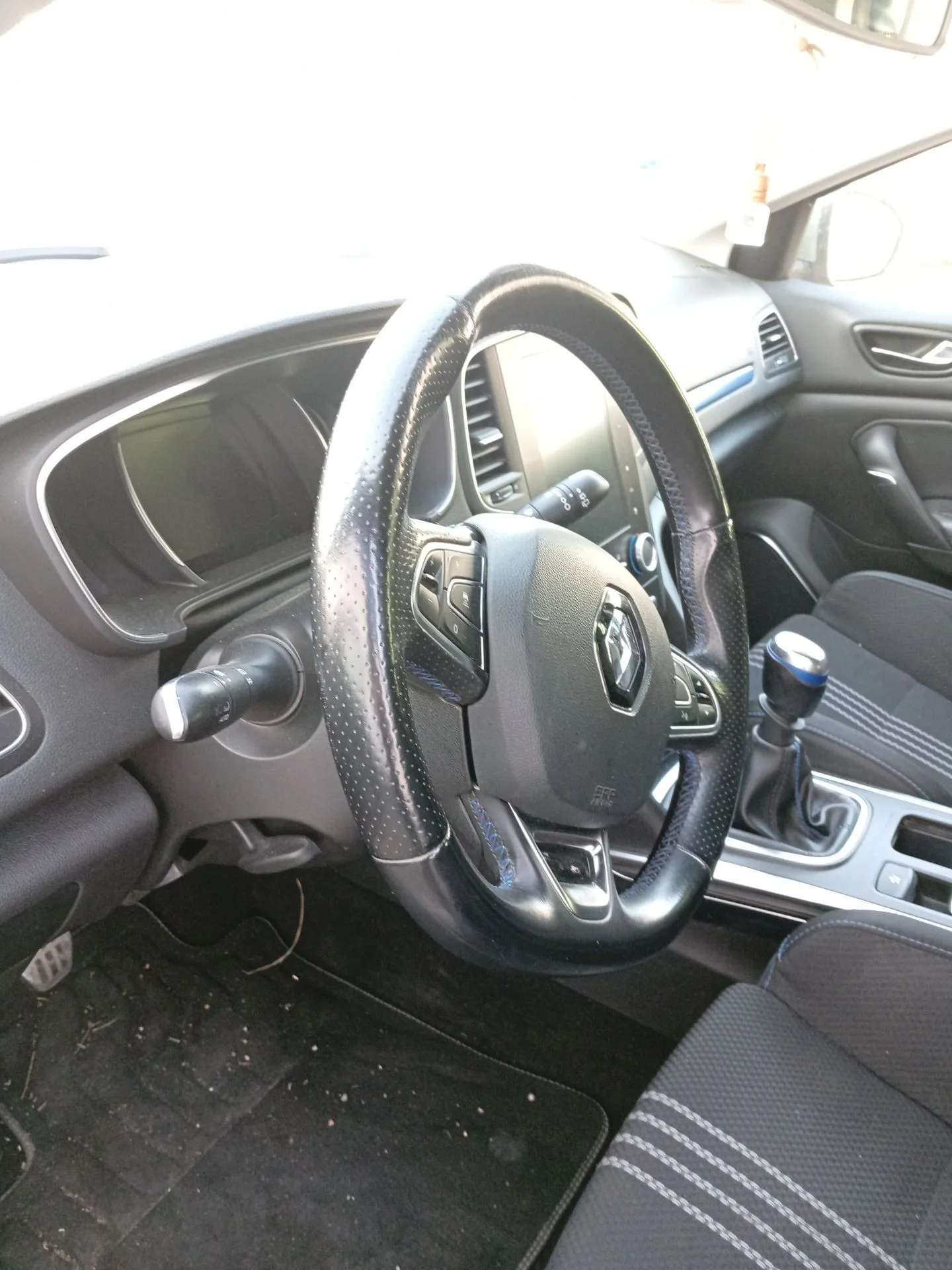 Volante para Renault Megane Iv Hatchback (B9A/M/N_)