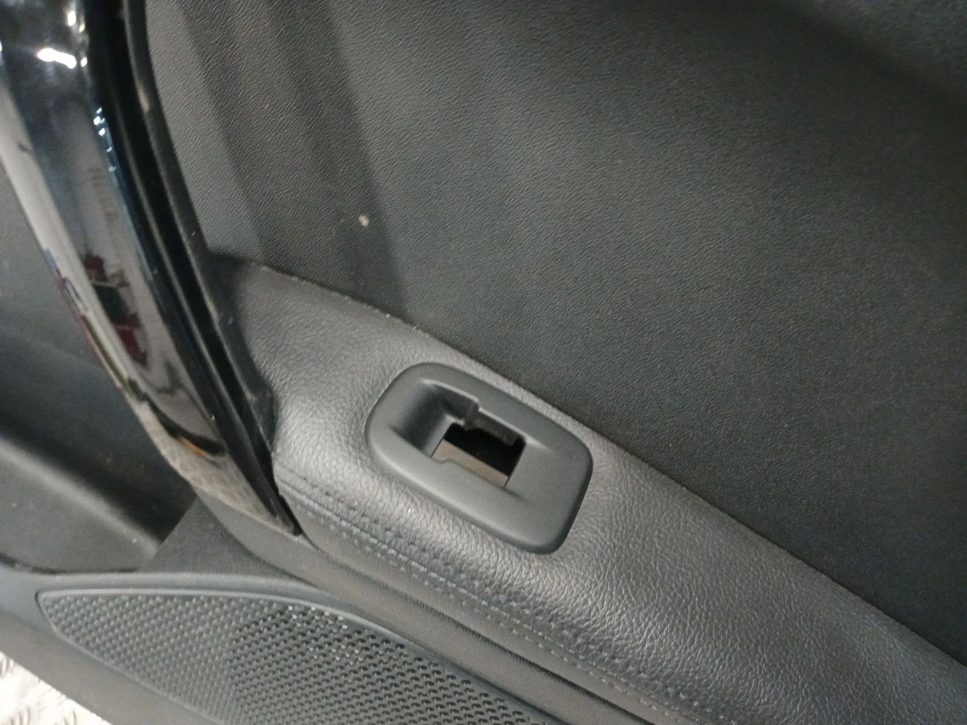 Guarnecido Puerta Trasera Derecha para Peugeot 208 I (Ca_, Cc_)