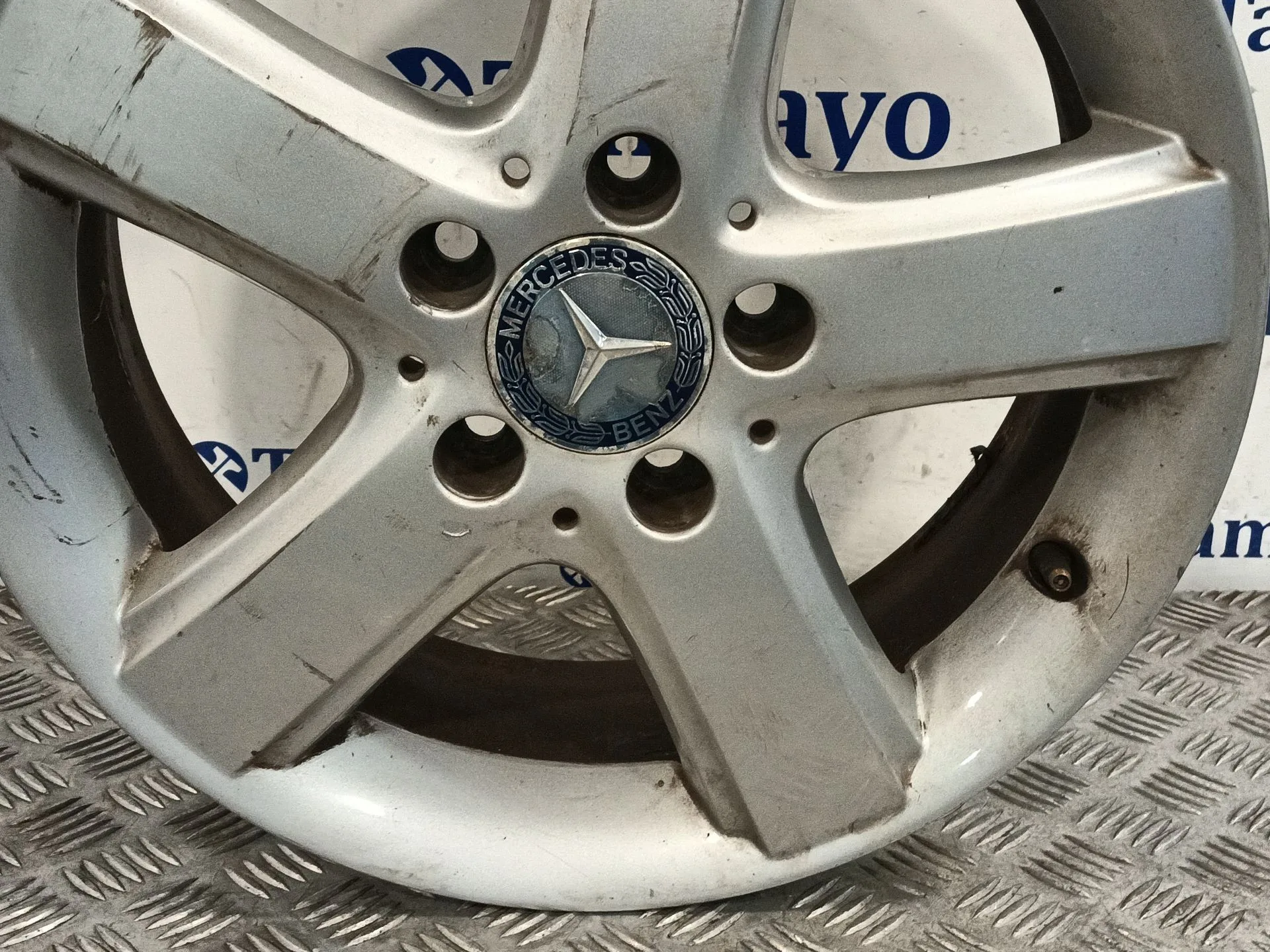 Llanta para Mercedes-Benz Clase B (W245)