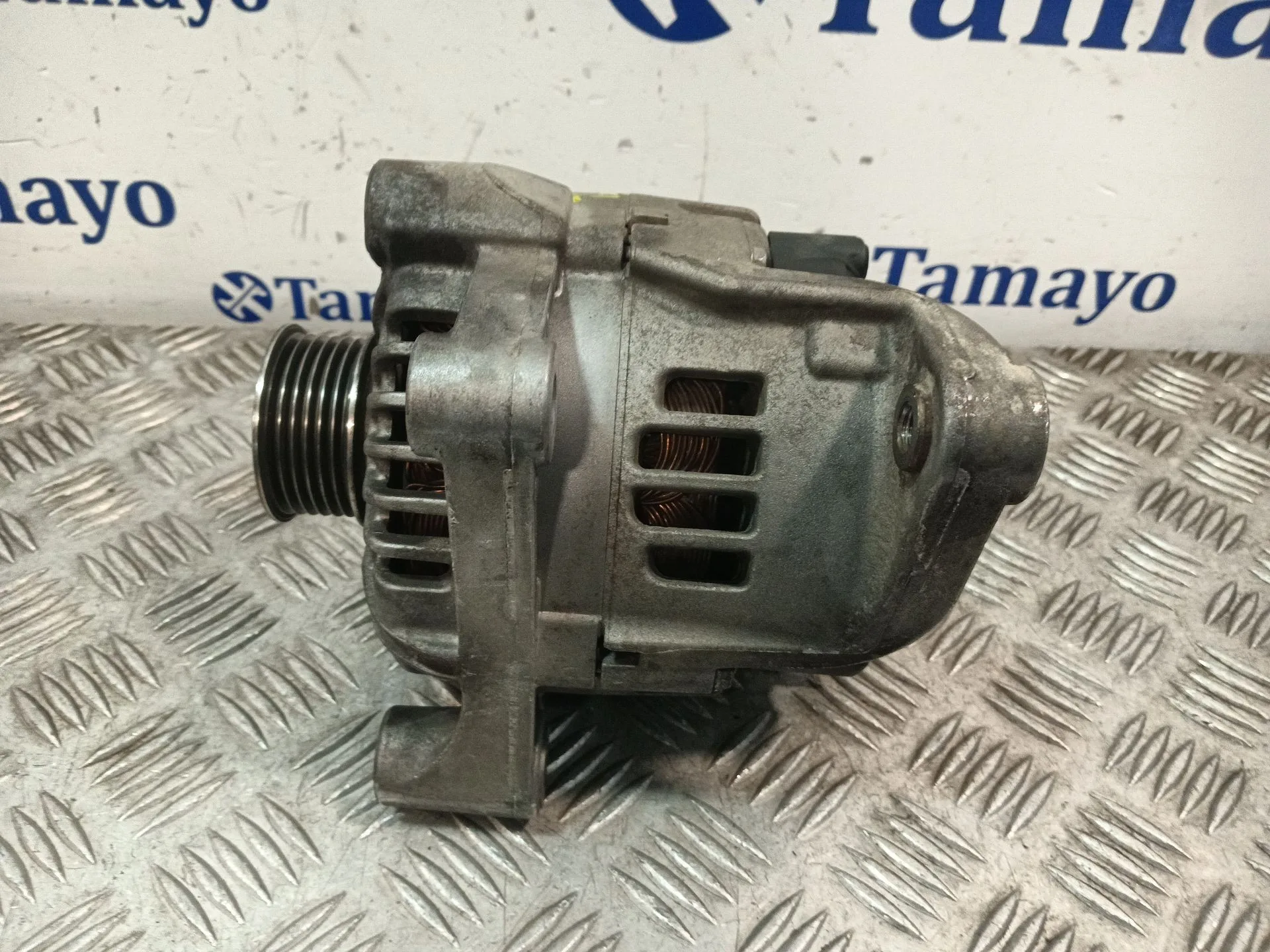 Alternador para Bmw X3 (E83)