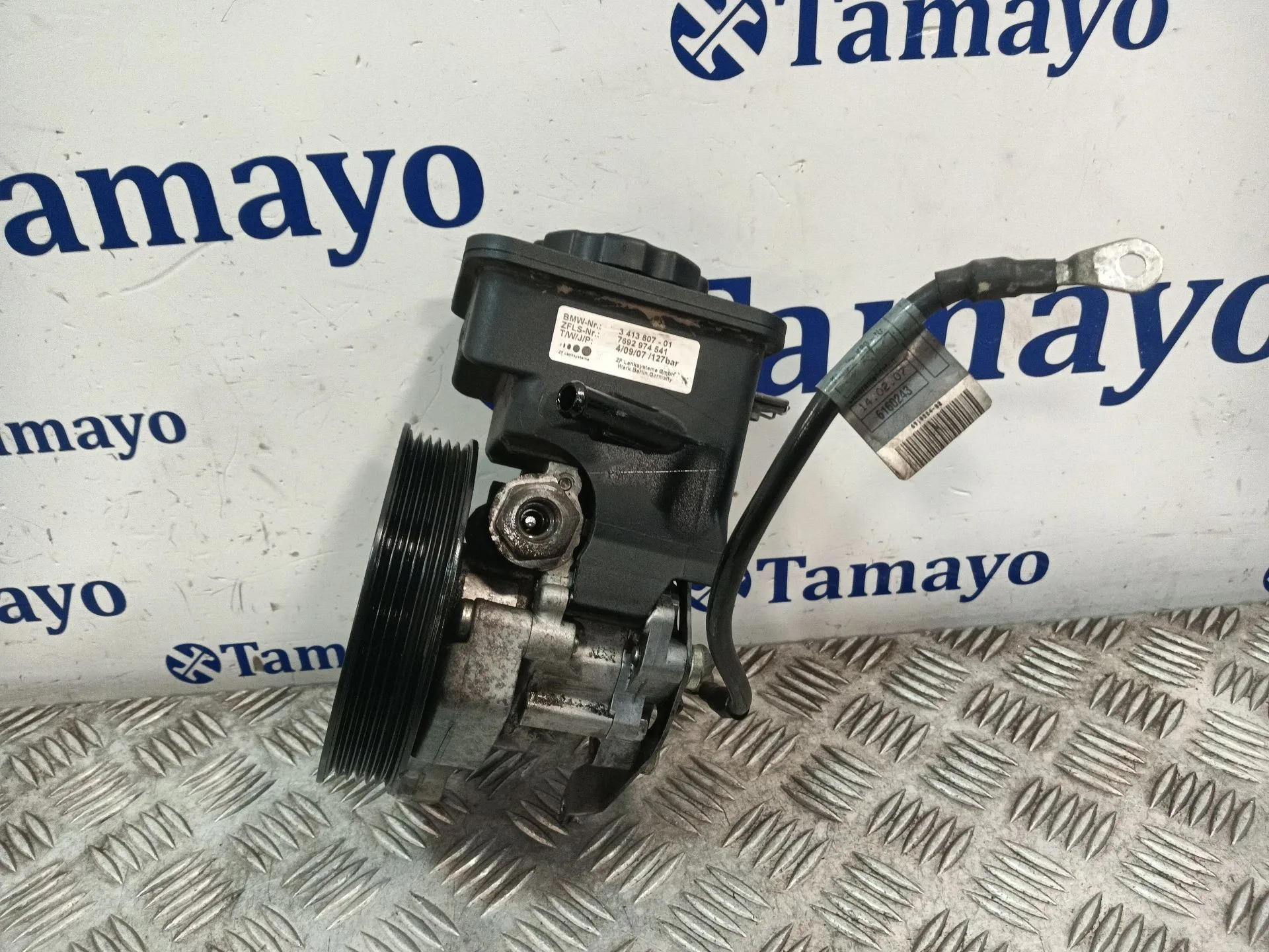 Bomba Direccion para Bmw X3 (E83)