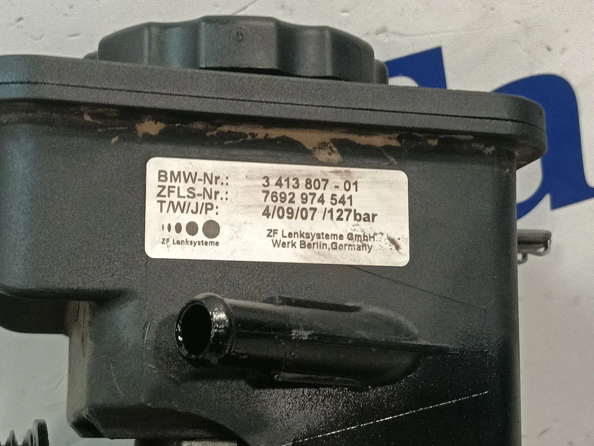 Bomba Direccion para Bmw X3 (E83)
