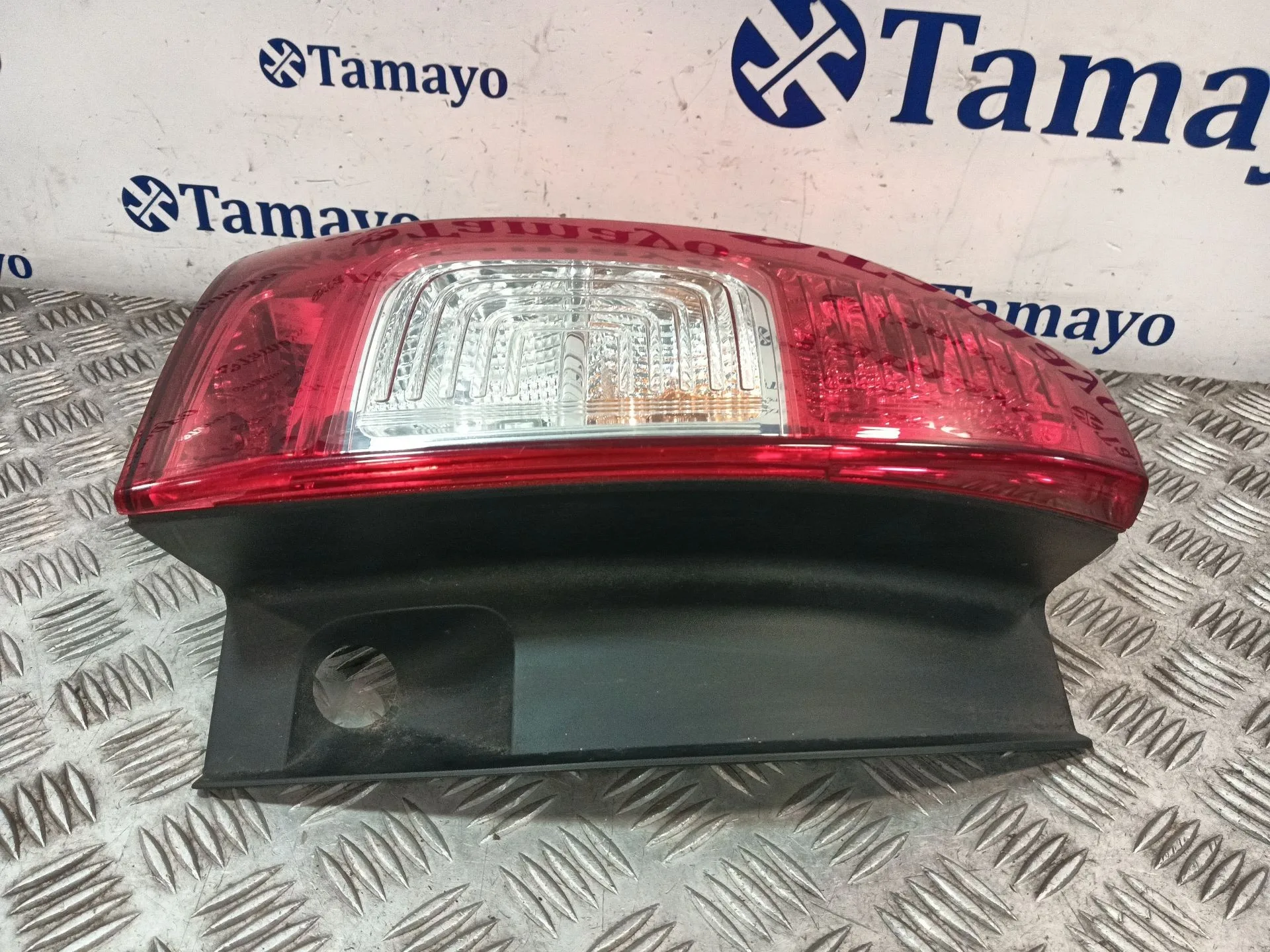 Piloto Trasero Izquierdo para Dacia Logan Ii