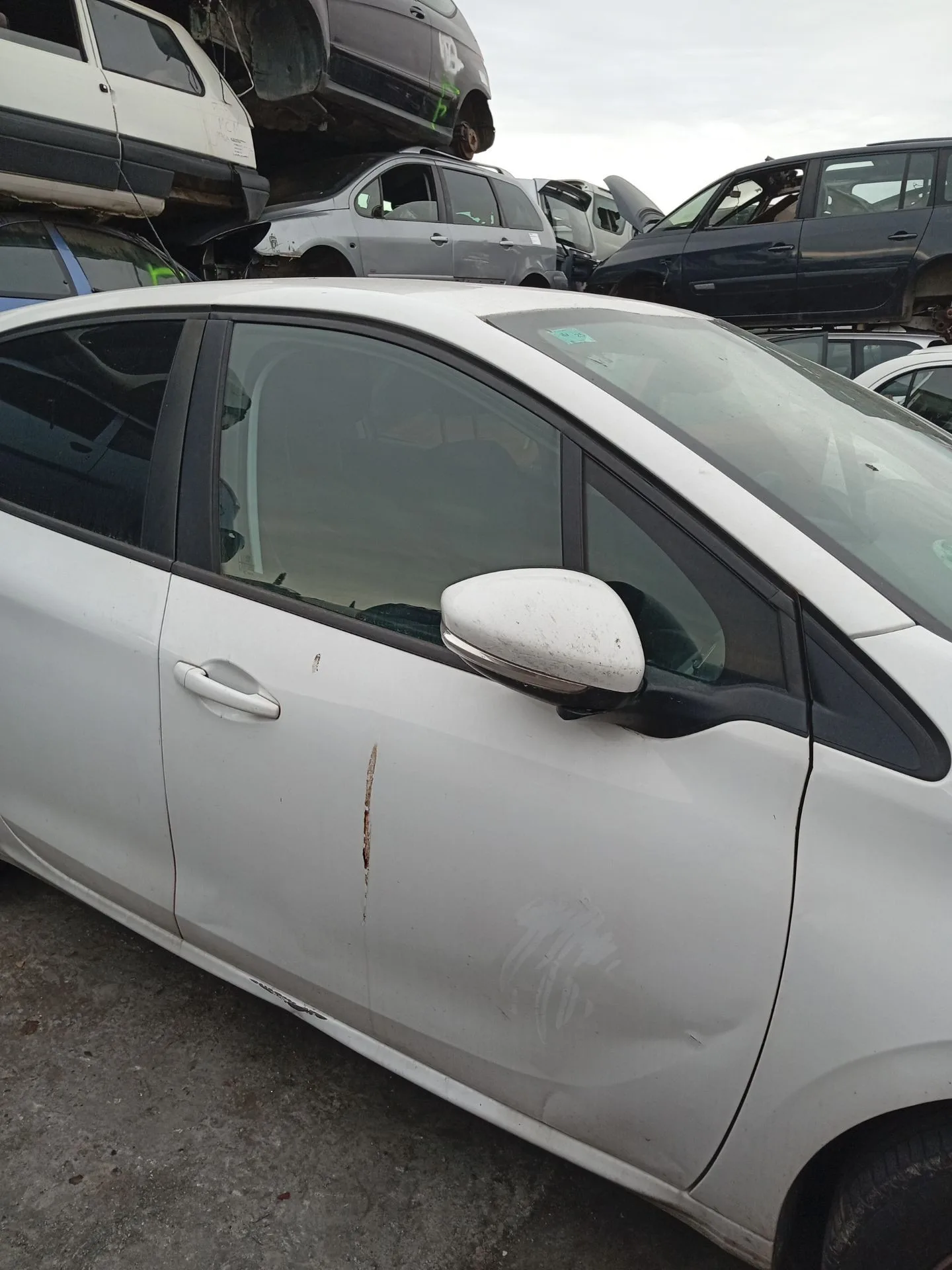 Puerta Delantera Derecha para Peugeot 208 I (Ca_, Cc_)