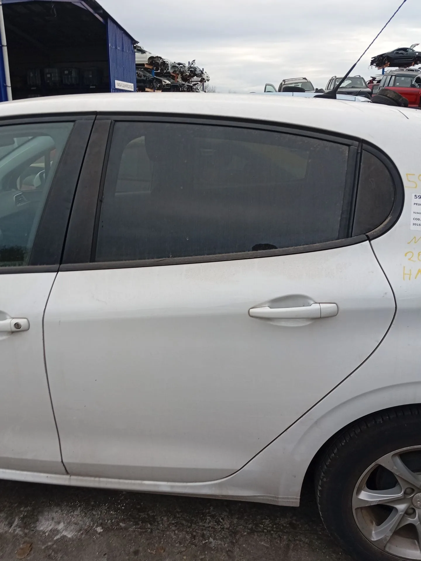 Puerta Trasera Izquierda para Peugeot 208 I (Ca_, Cc_)
