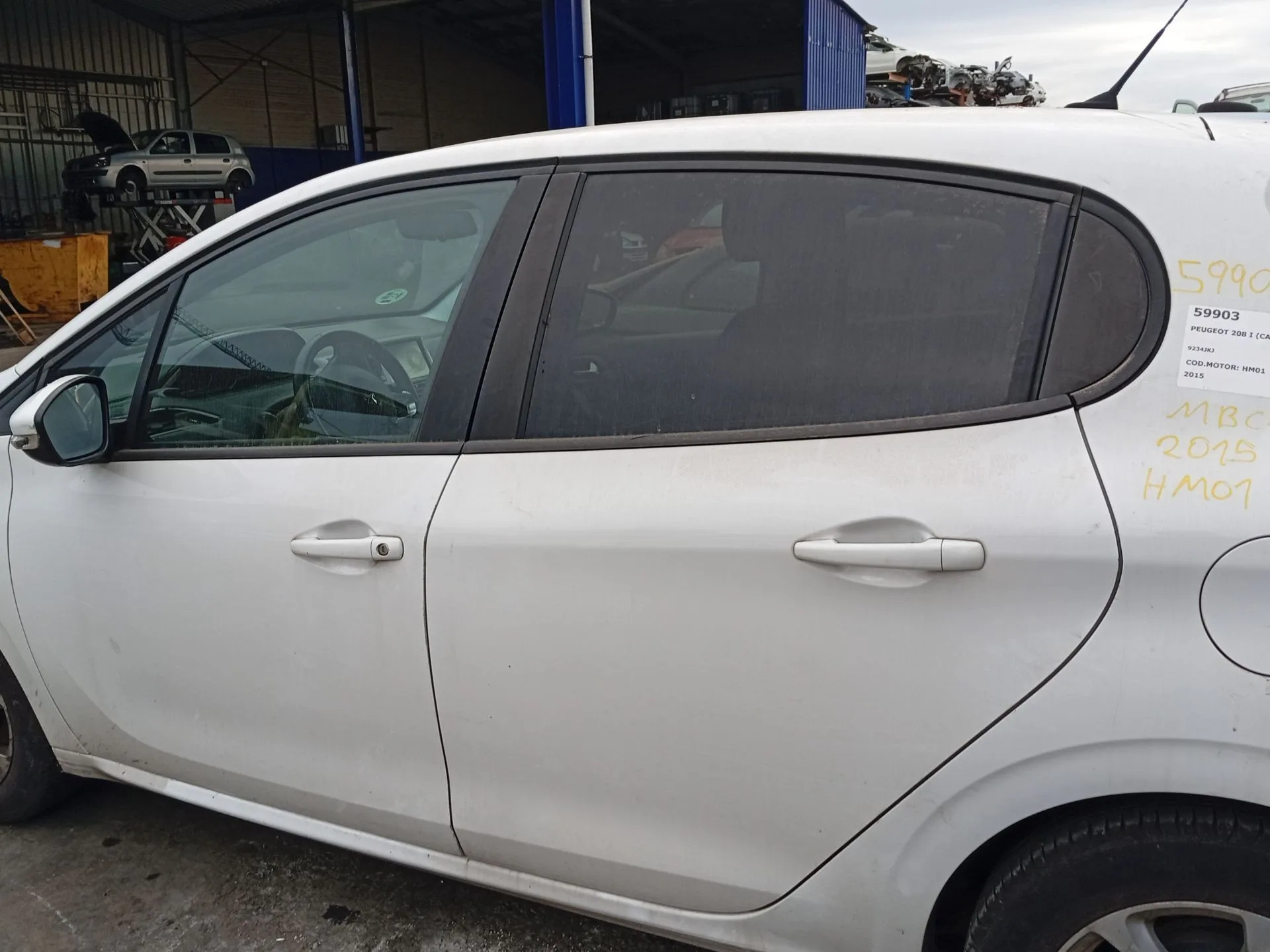 Puerta Trasera Izquierda para Peugeot 208 I (Ca_, Cc_)