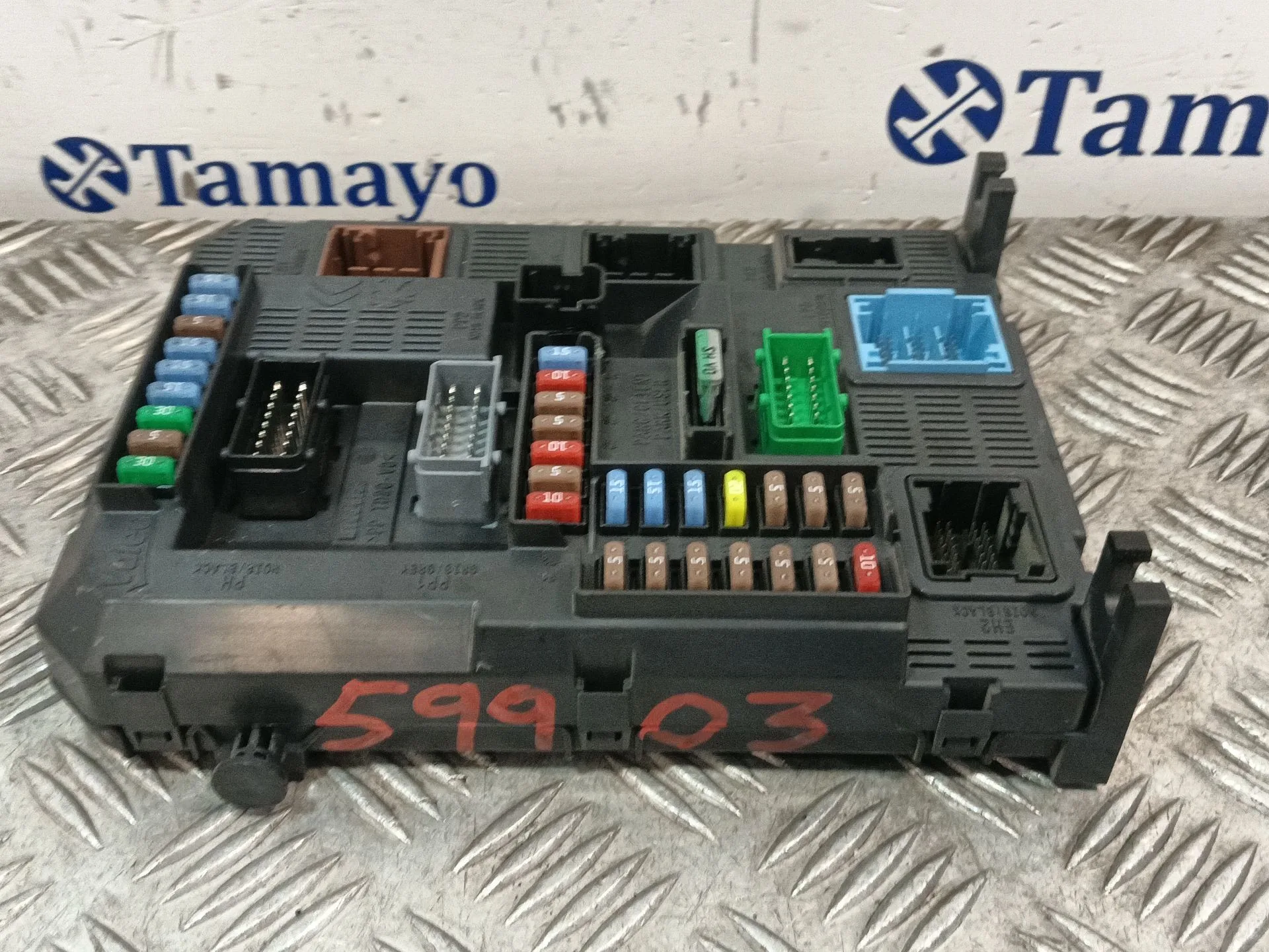 Caja Reles / Fusibles para Peugeot 208 I (Ca_, Cc_)