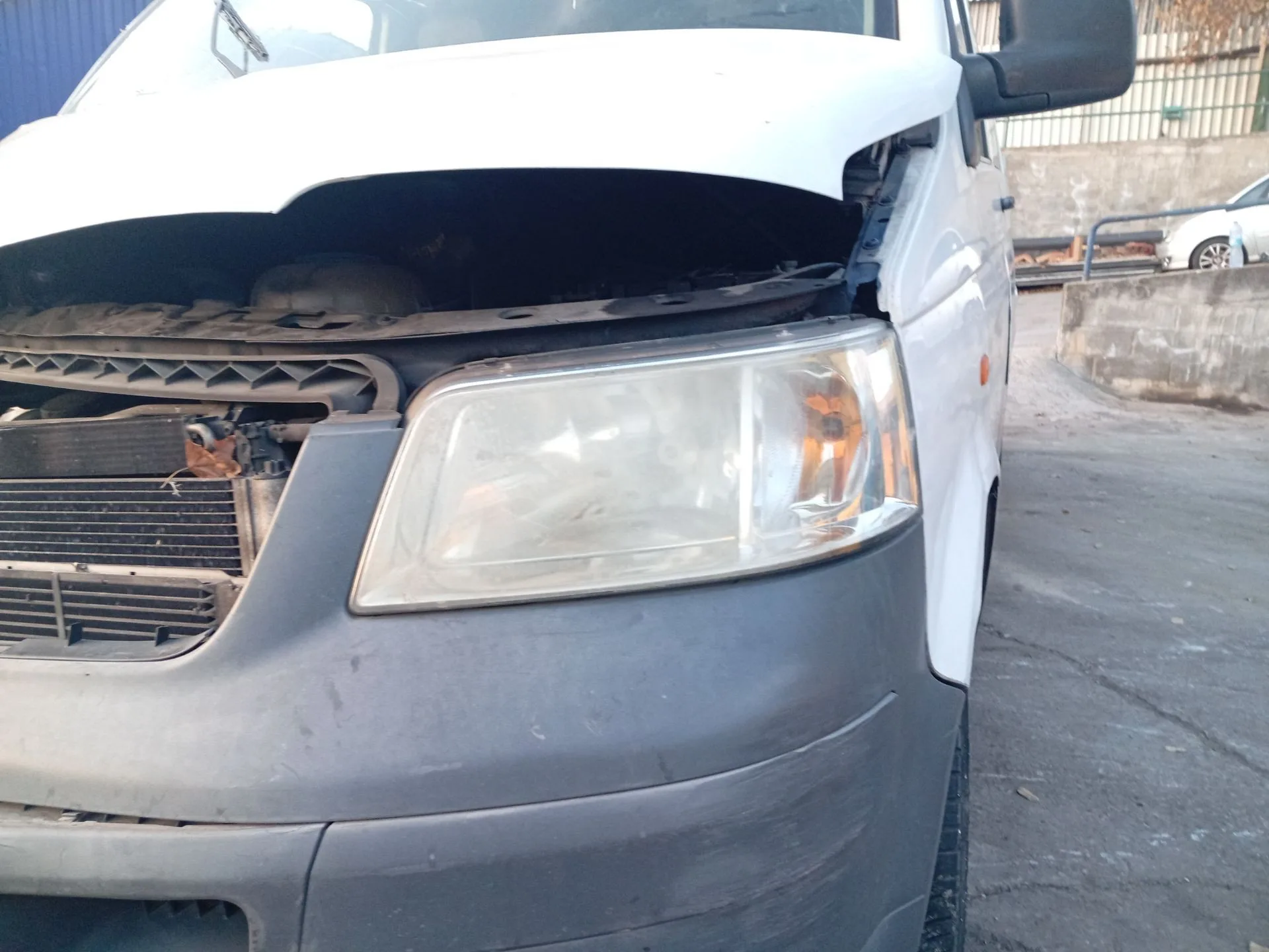 Faro Izquierdo para Volkswagen Transporter T5 Furgoneta (7Ha, 7Hh, 7Ea, 7Eh)