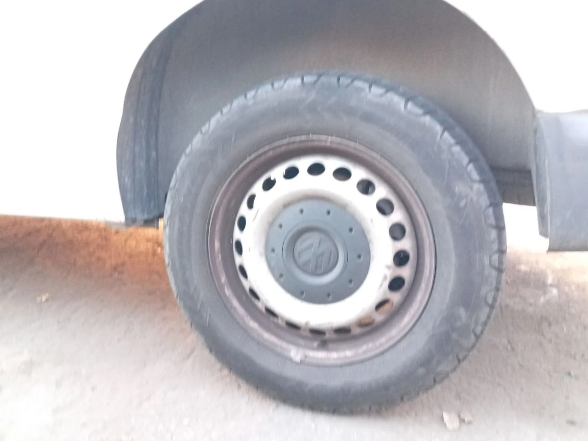 Pinza Freno Trasera Izquierda para Volkswagen Transporter T5 Furgoneta (7Ha, 7Hh, 7Ea, 7Eh)