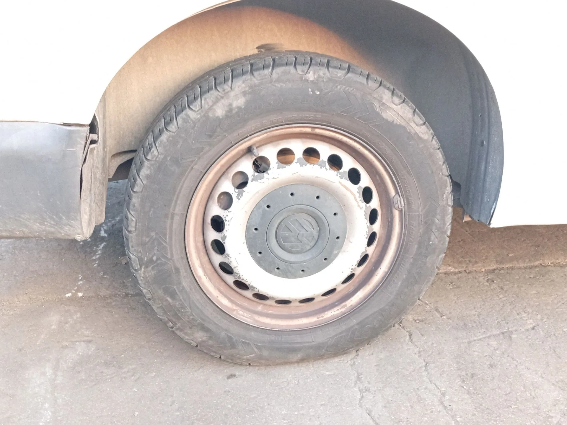 Pinza Freno Trasera Derecha para Volkswagen Transporter T5 Furgoneta (7Ha, 7Hh, 7Ea, 7Eh)