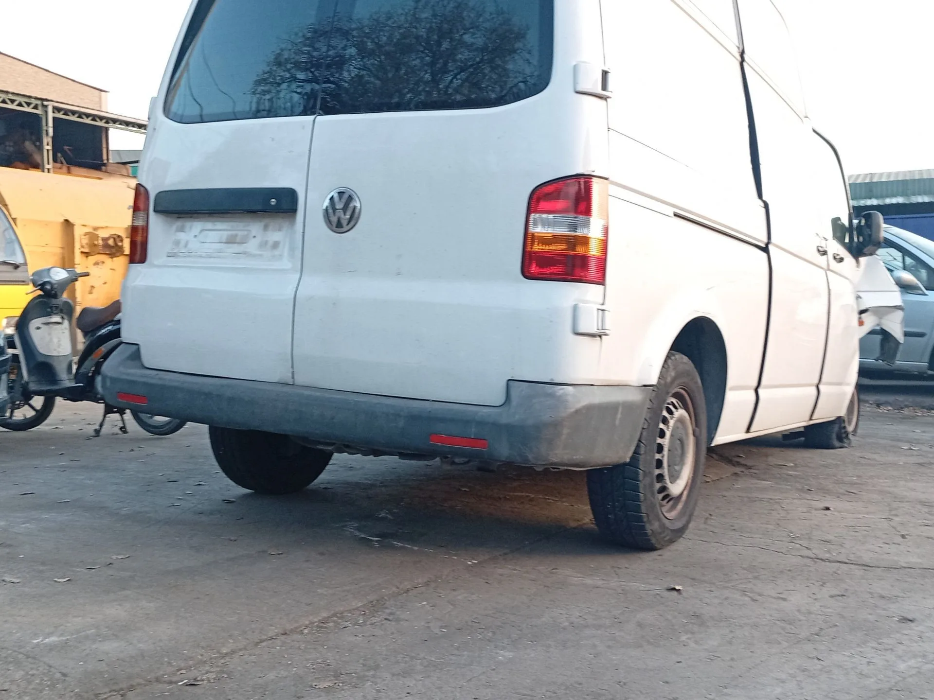 Tubo Escape Trasero para Volkswagen Transporter T5 Furgoneta (7Ha, 7Hh, 7Ea, 7Eh)