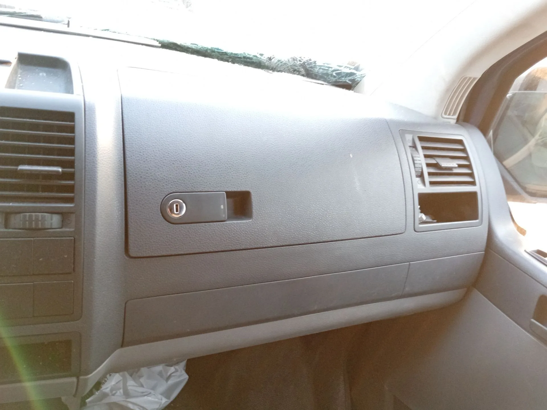 Guantera para Volkswagen Transporter T5 Furgoneta (7Ha, 7Hh, 7Ea, 7Eh)