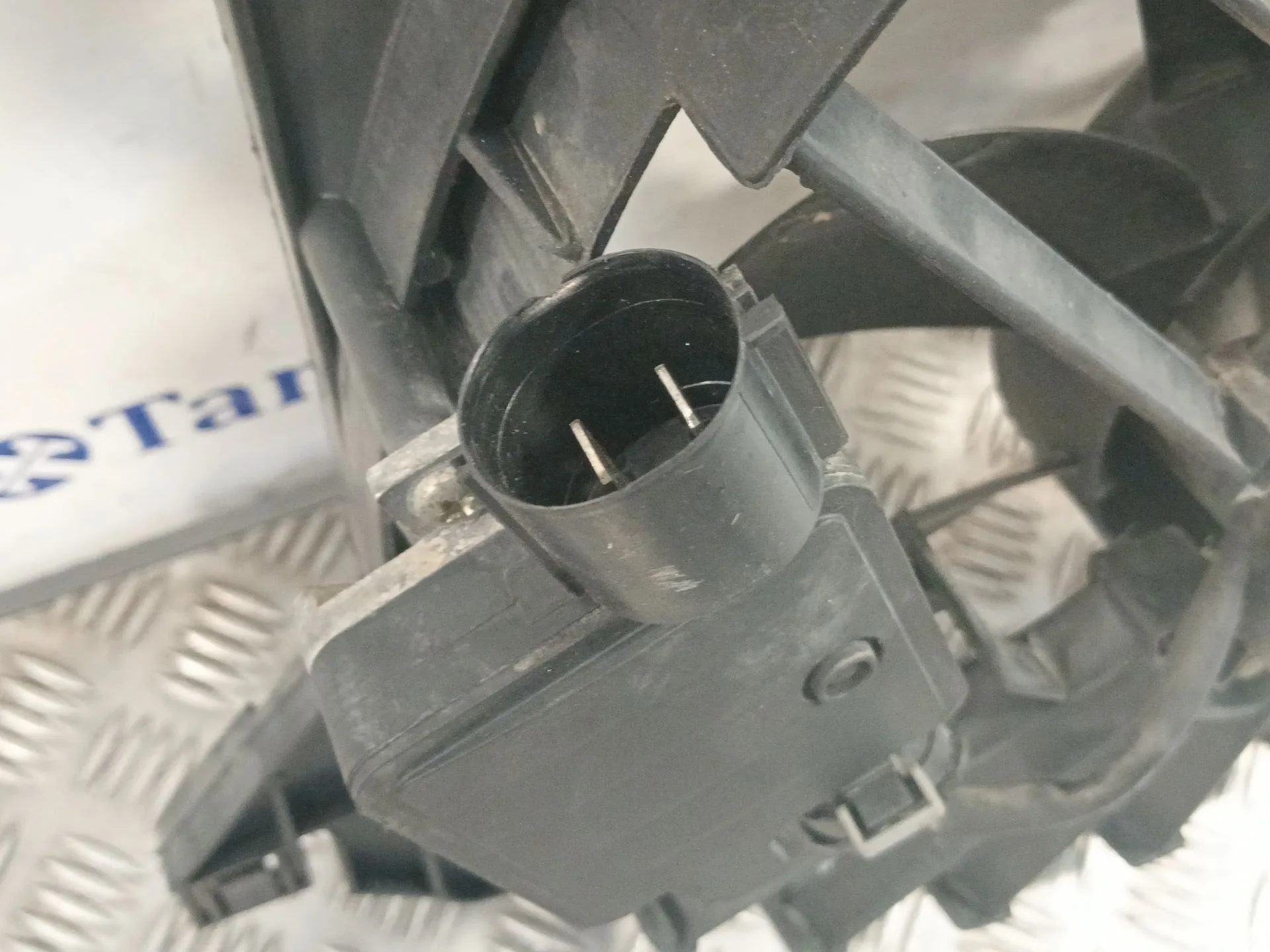 Electroventilador para Ford Transit Connect V408 Furgoneta/Monovolumen