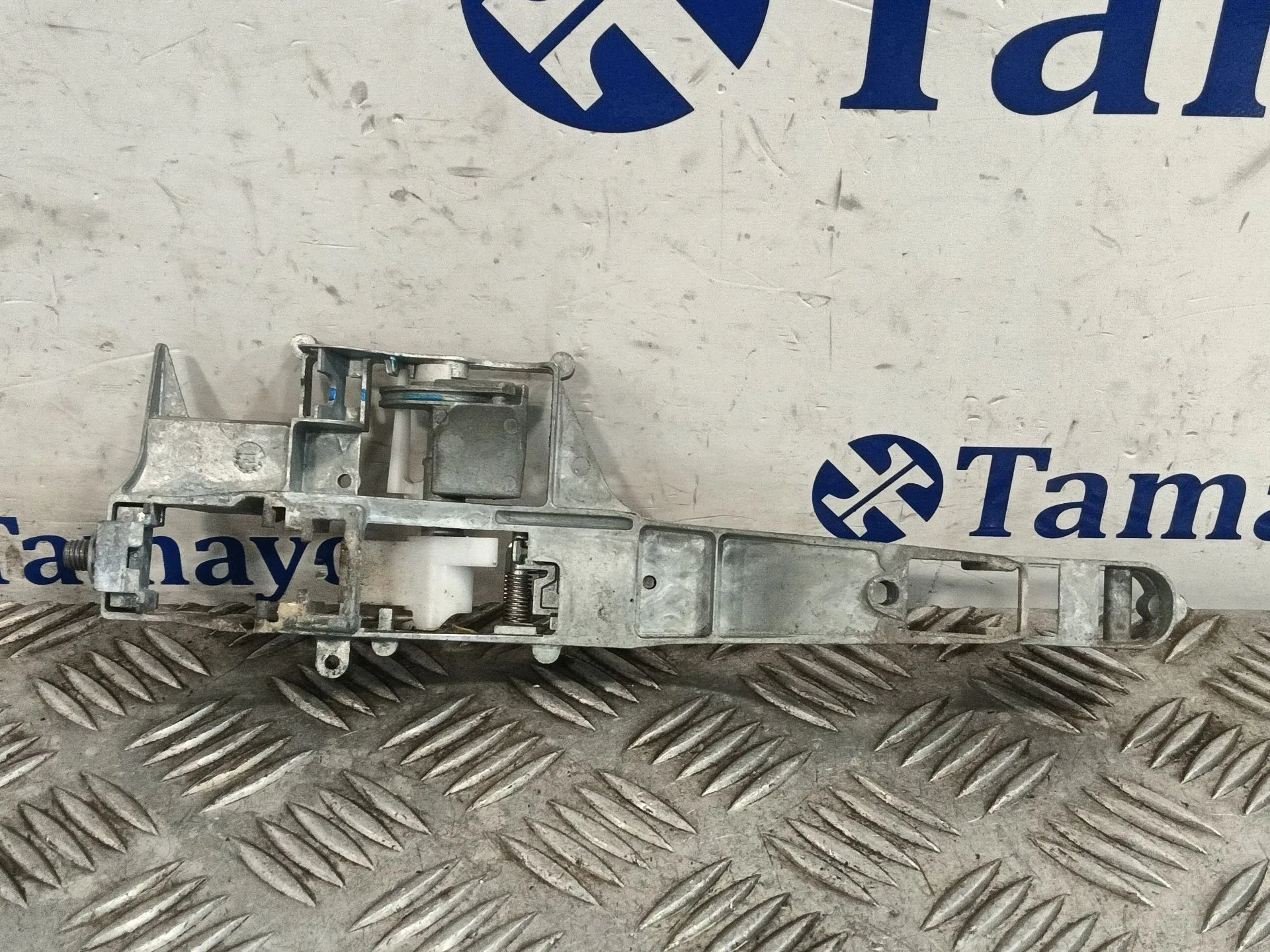 Maneta Exterior Delantera Derecha para Peugeot 208 I (Ca_, Cc_)